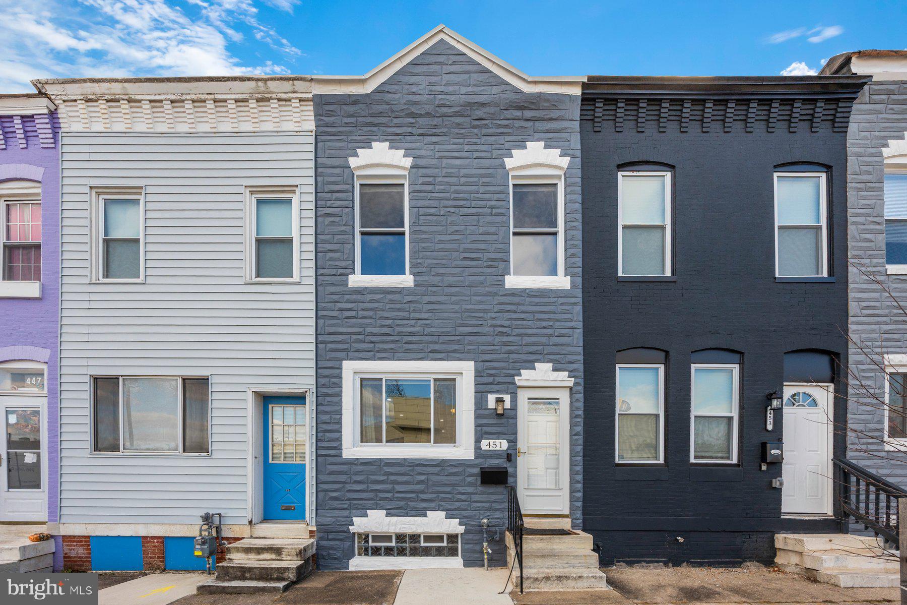 Welcome to this beautifully renovated 2-bedroom, 2-bath townhome nestled in the eclectic and highly desirable neighborhood of Remington. From the moment you enter, the home feels bright and welcoming, highlighted by large windows that allow natural light to pour in, recessed lighting, attractive flooring, and a warm, modern color palette that ties the main level together.
The main level offers a seamless flow between the living room, dining area, and a stylish kitchen designed for both everyday living and entertaining. The kitchen features striking two-tone cabinetry, granite countertops, stainless steel appliances, a deep stainless-steel sink, and a classic tiled backsplash that complements the overall design.
Just beyond the kitchen is a conveniently located full bathroom with a walk-in shower along with an in-home washer and dryer.
Upstairs, newly installed carpeting adds comfort throughout the level. This floor offers a generously sized primary bedroom with a large walk-in closet, an additional spacious bedroom with thoughtfully designed closet storage, and a versatile bonus area that works perfectly as a home office or den. The beautifully renovated bathroom includes a double-sink vanity and an elegant tiled tub surround.
The lower level is well maintained and offers excellent potential for additional living space, a workout area, or extra storage.
Step outside from the main level to a newly constructed staircase leading to a private fenced backyard—an ideal setting for relaxing, entertaining, or creating your own outdoor retreat.
Move-in ready and ideally located close to shopping, restaurants, and major commuter routes, this home offers the perfect blend of comfort, style, and city convenience.
Don’t miss it—schedule your showing today!