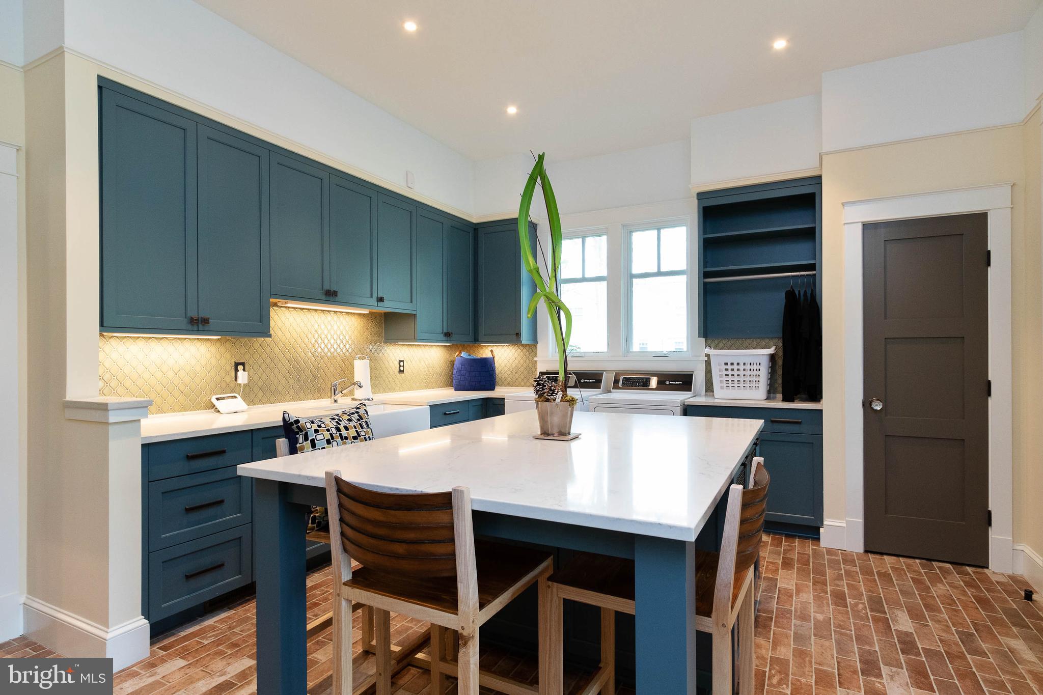 WESTMORE GARDENS - Residential