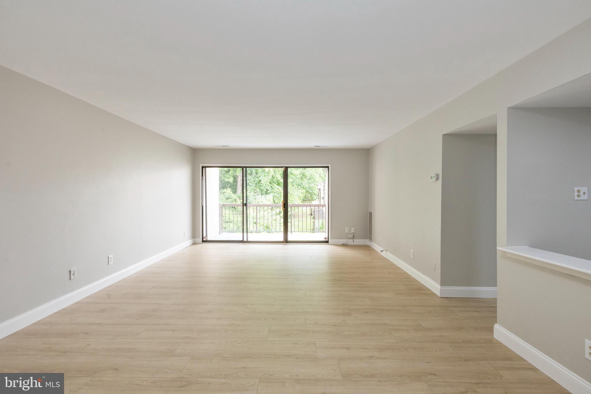 TREETOP CONDO - Residential