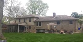 WILLIAMSBURG VILLAGE - Residential