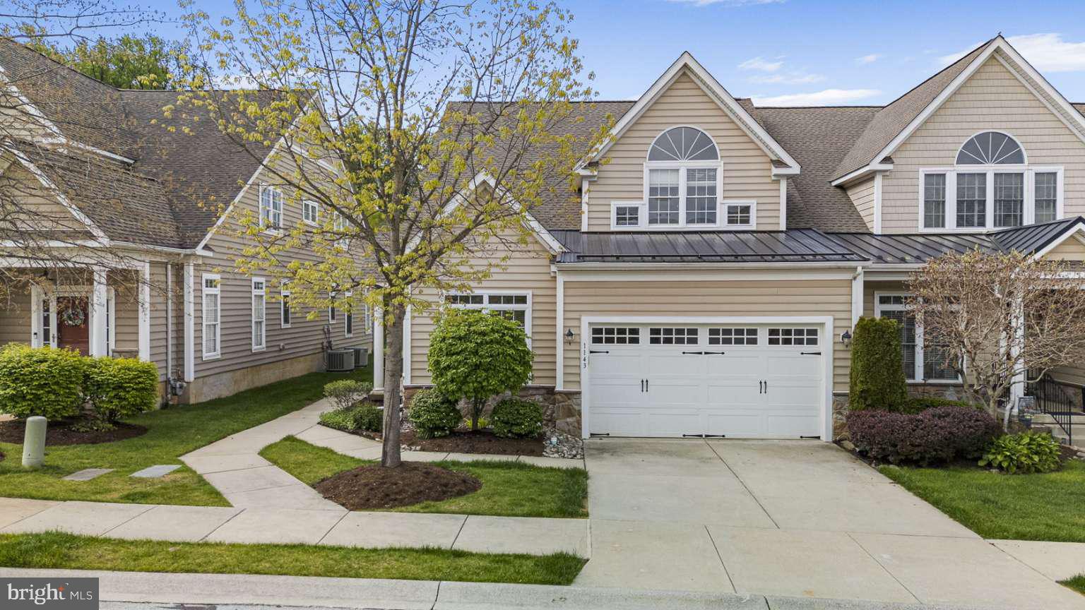 COLDSTREAM CROSSING - Residential