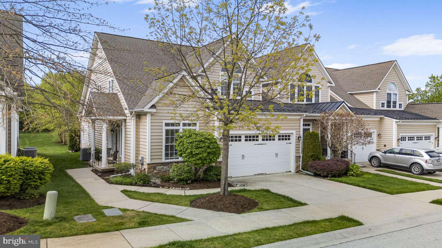 COLDSTREAM CROSSING - Residential