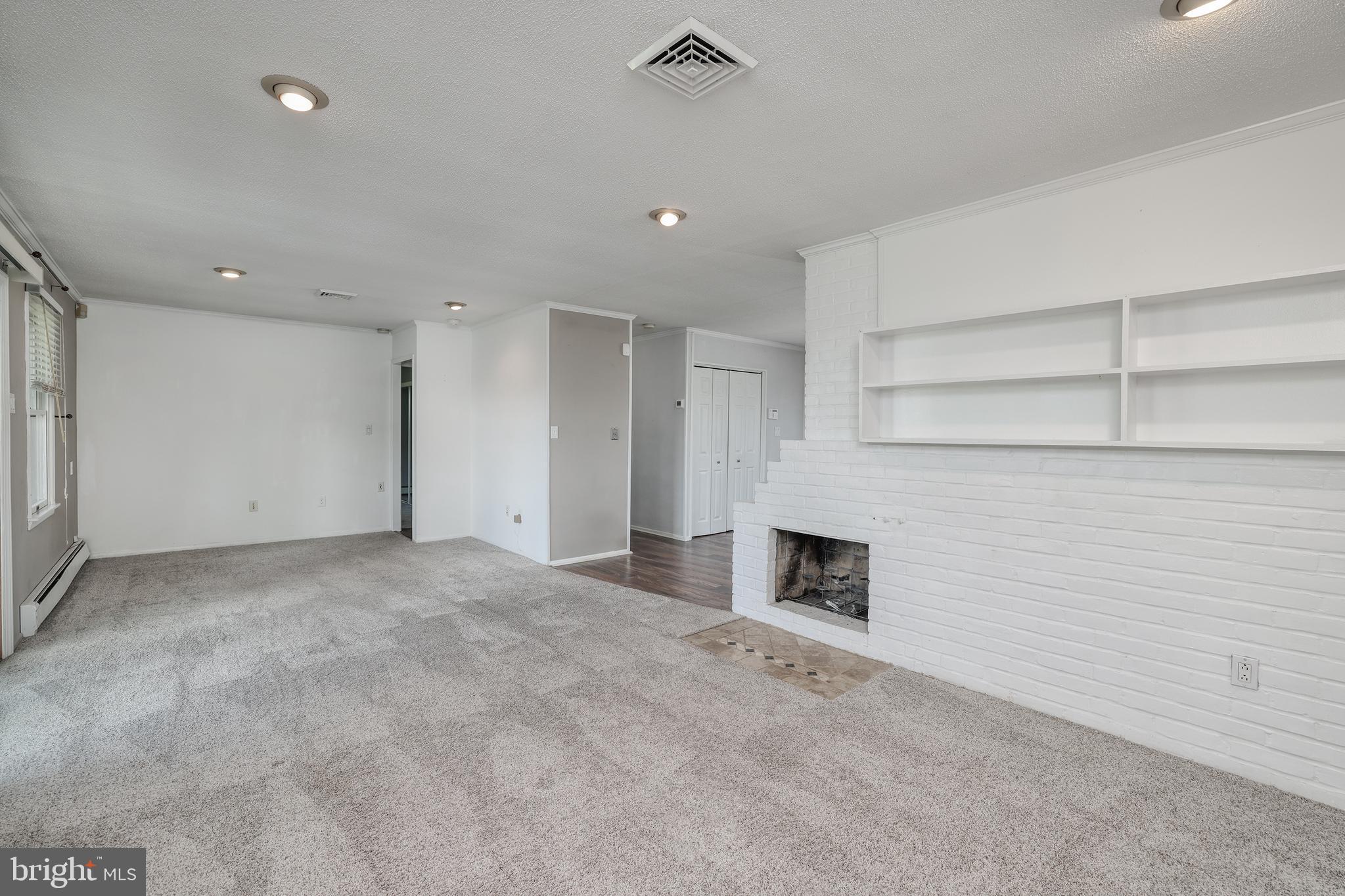 CRABTREE HOLLOW - Residential