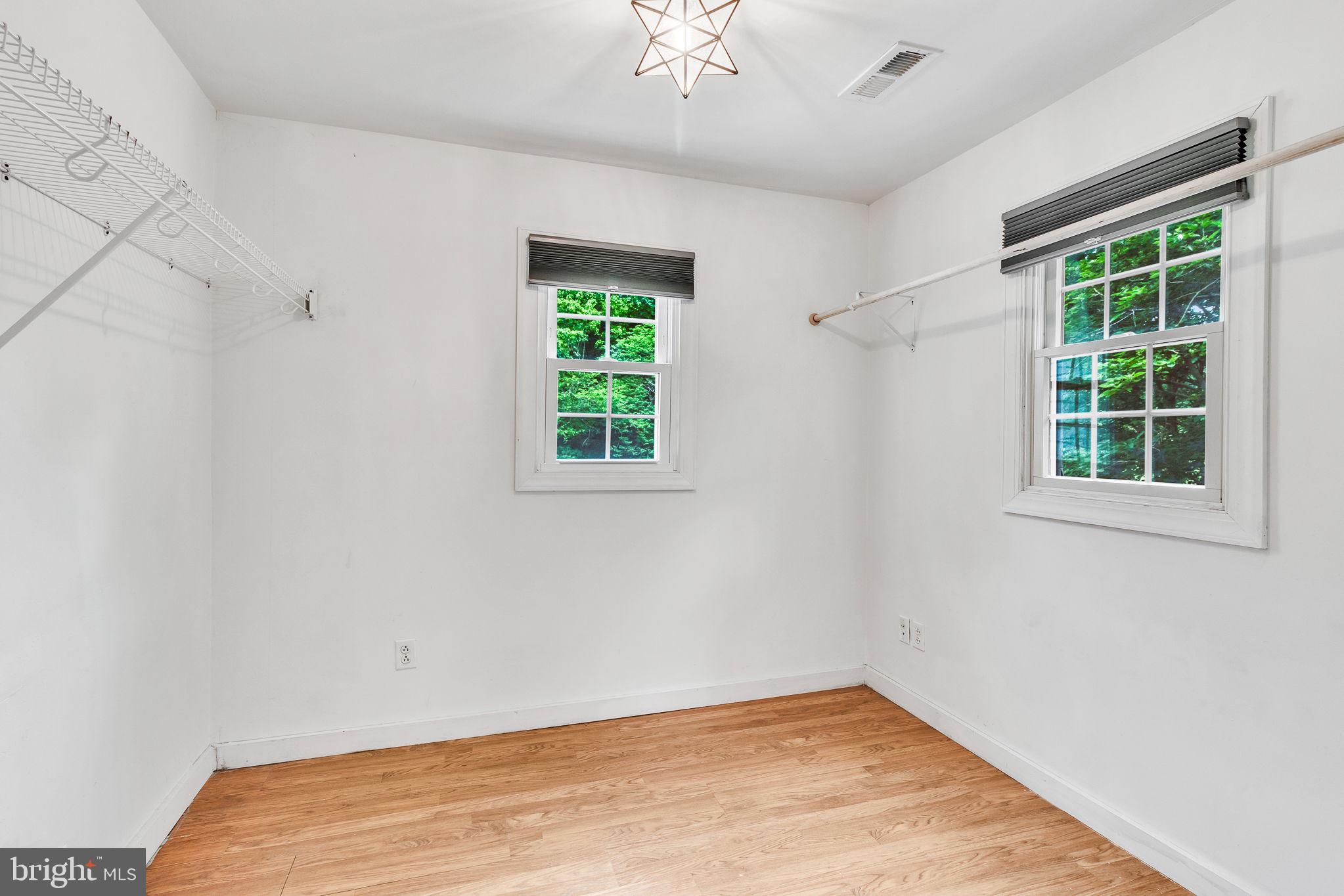 IRVINGTON - Residential