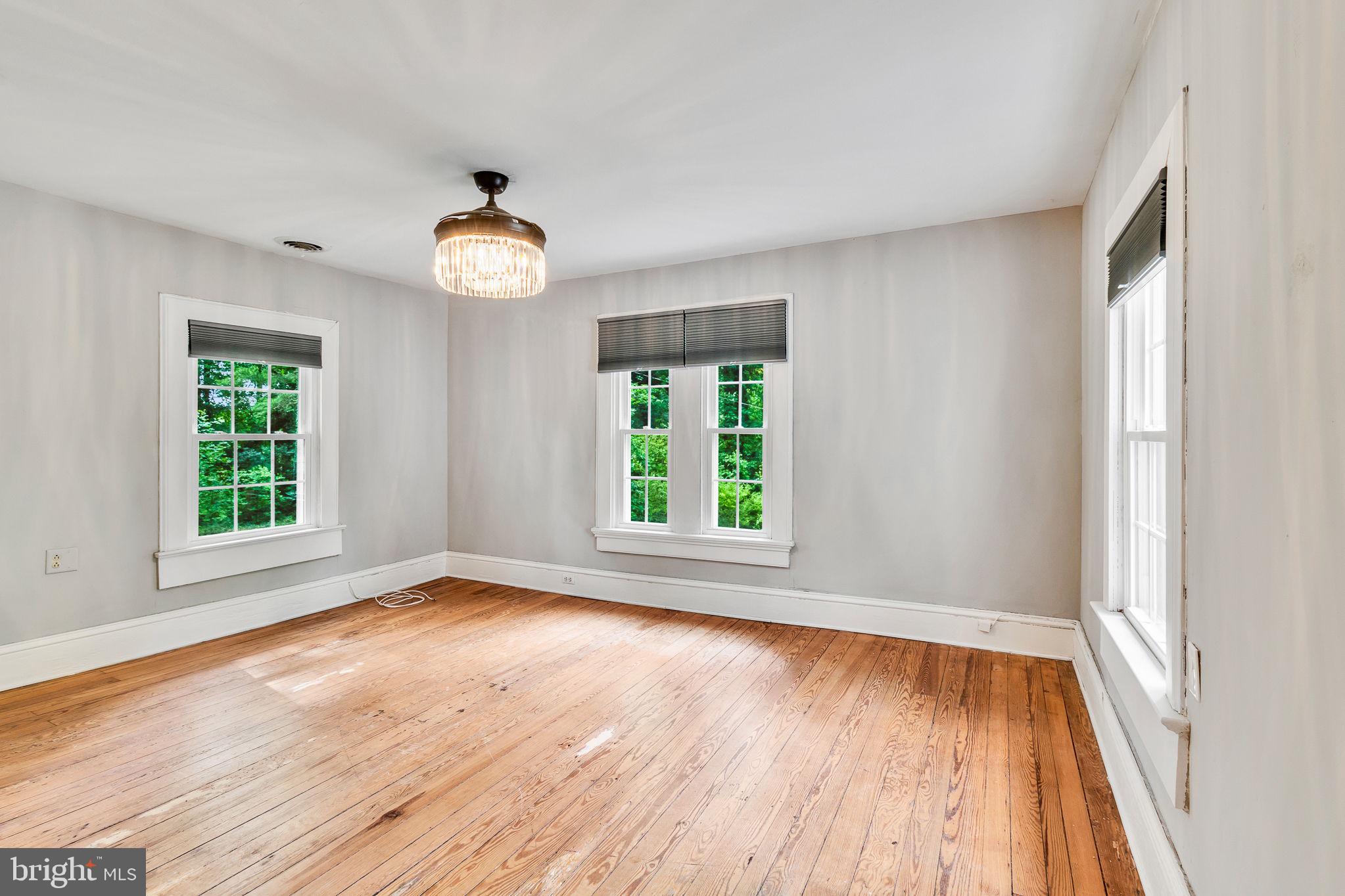 IRVINGTON - Residential