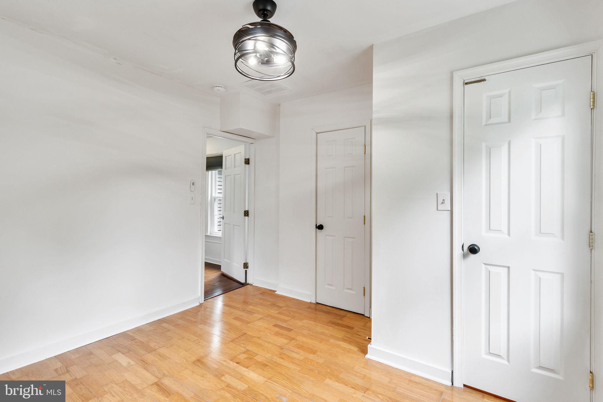 IRVINGTON - Residential