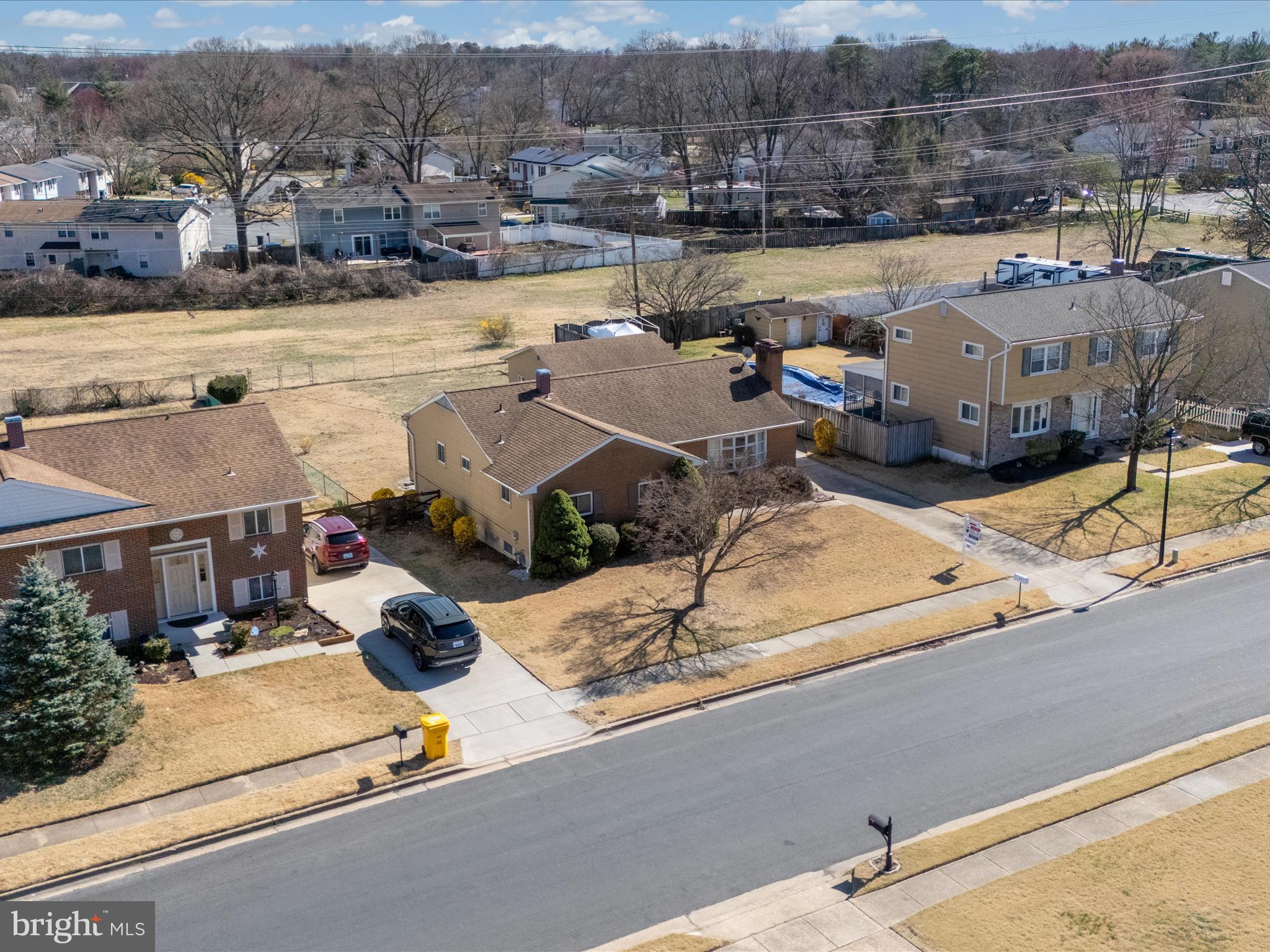 THE HIGHLANDS - Residential