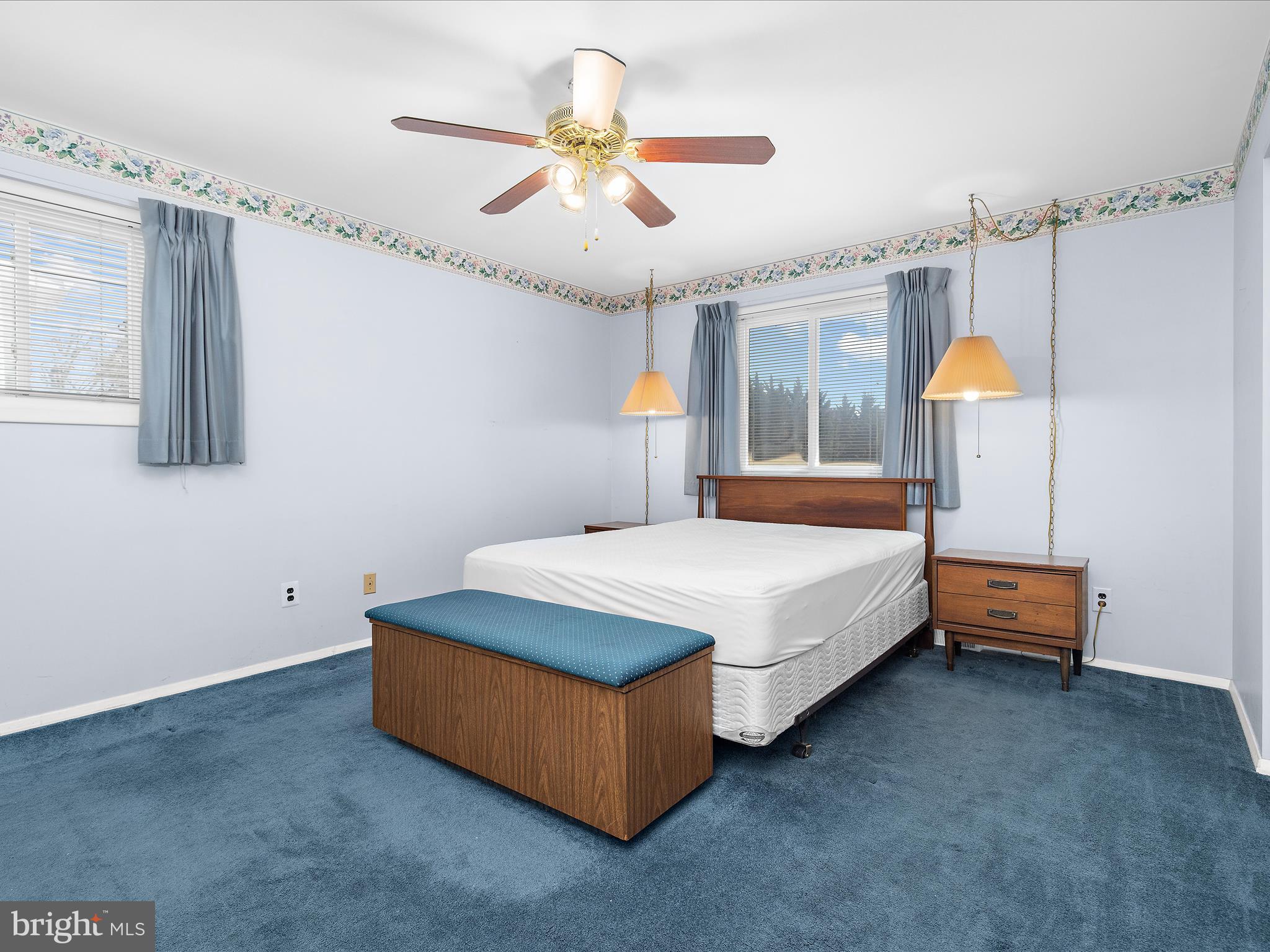 THE HIGHLANDS - Residential