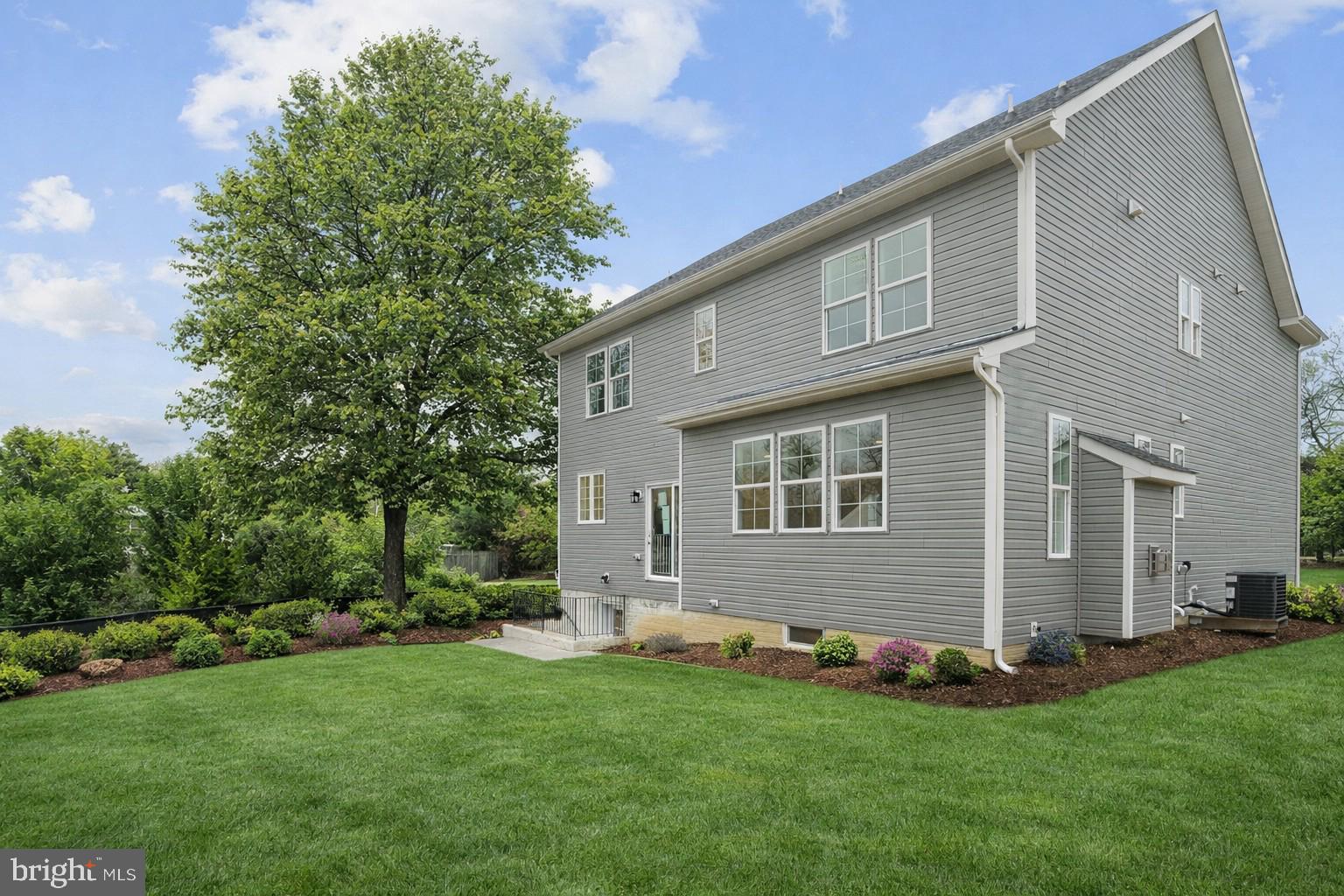 PARKVILLE - Residential