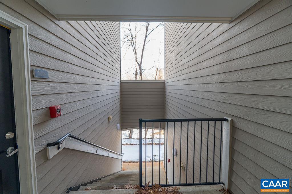 EAGLES LANDING - Residential