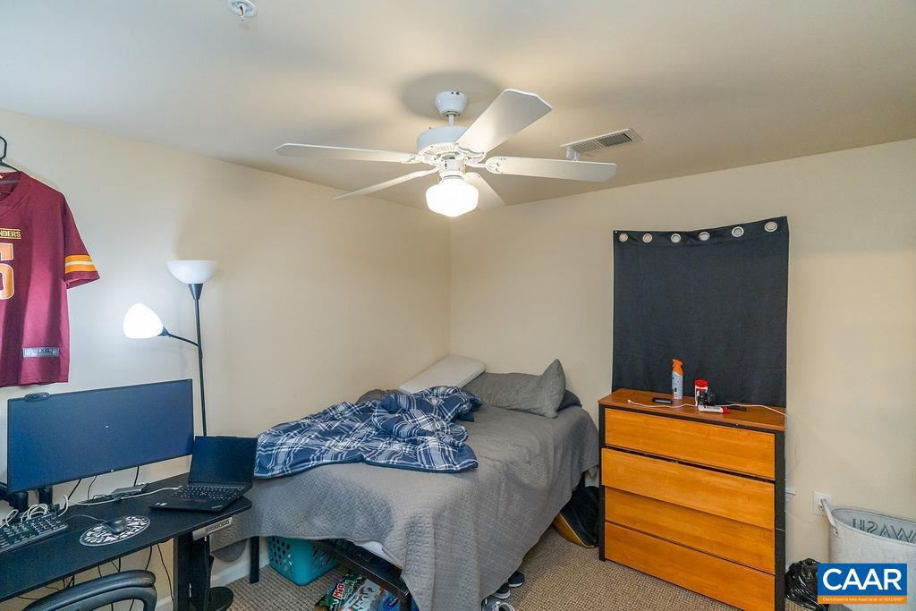 EAGLES LANDING - Residential