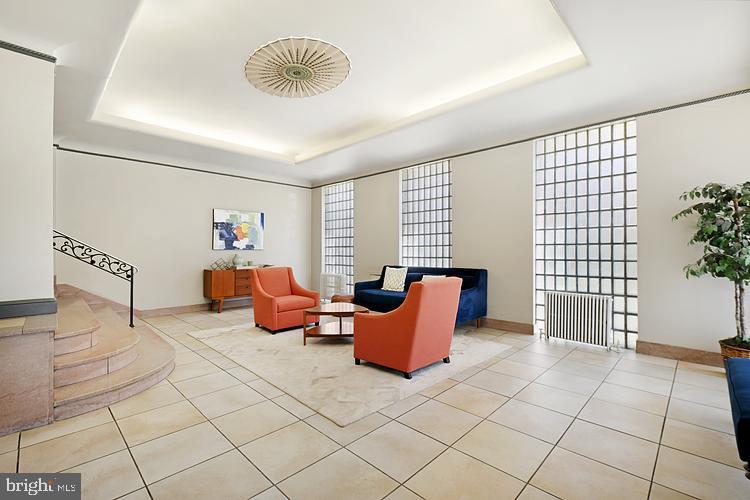 GLOVER PARK - Residential
