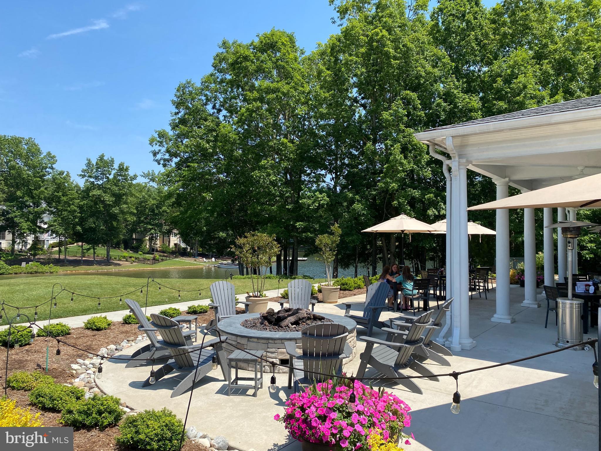 FAWN LAKE - Residential