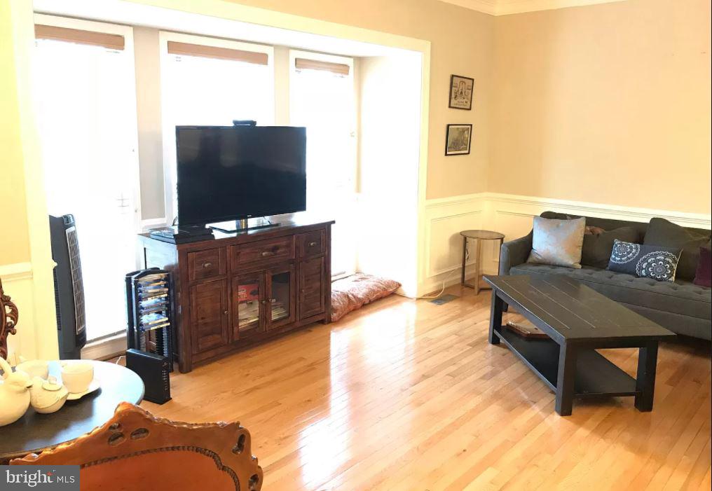 METRO PLACE AT DUNN LORING - Residential Lease