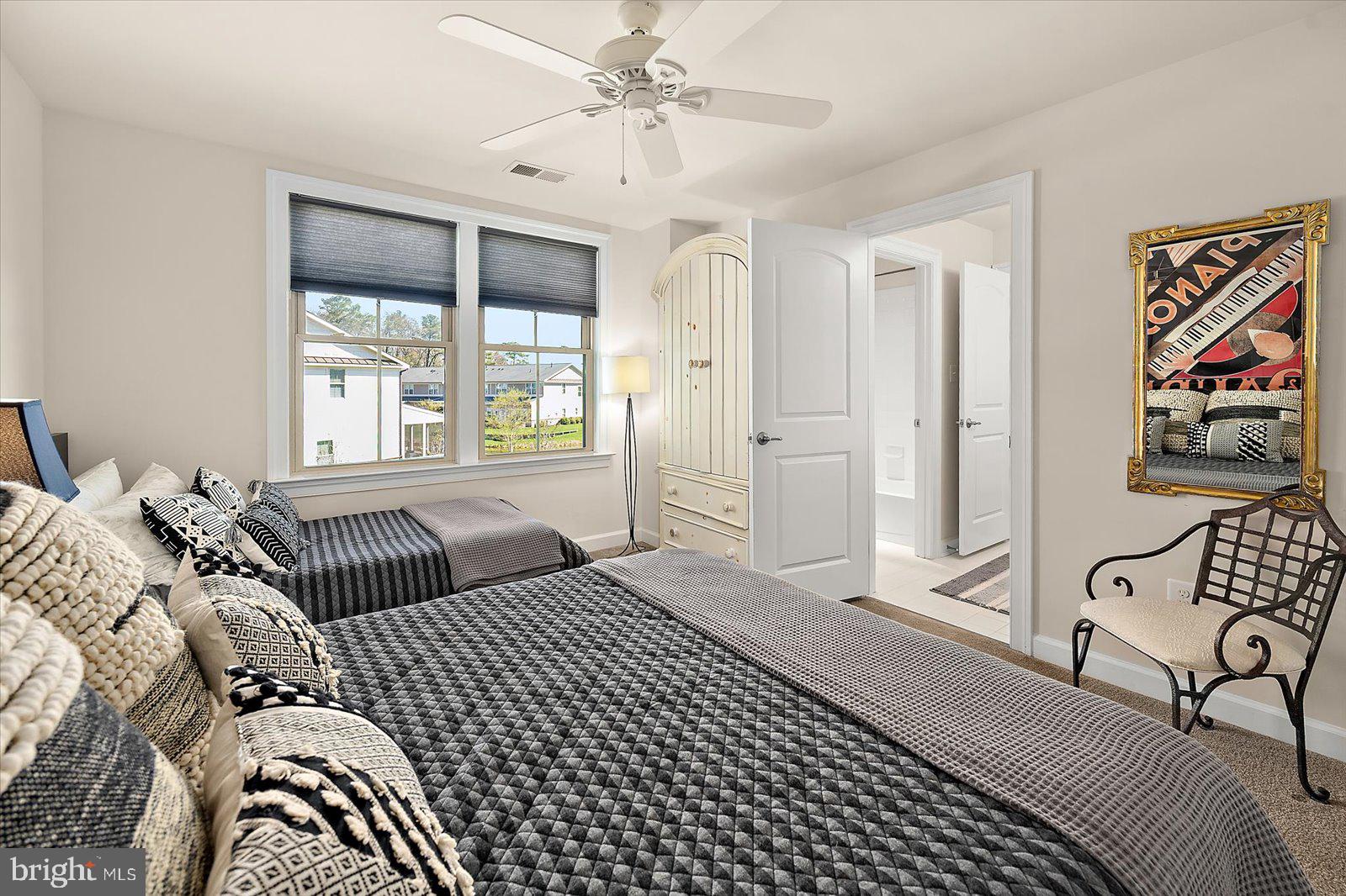 BAY FOREST CLUB - Residential