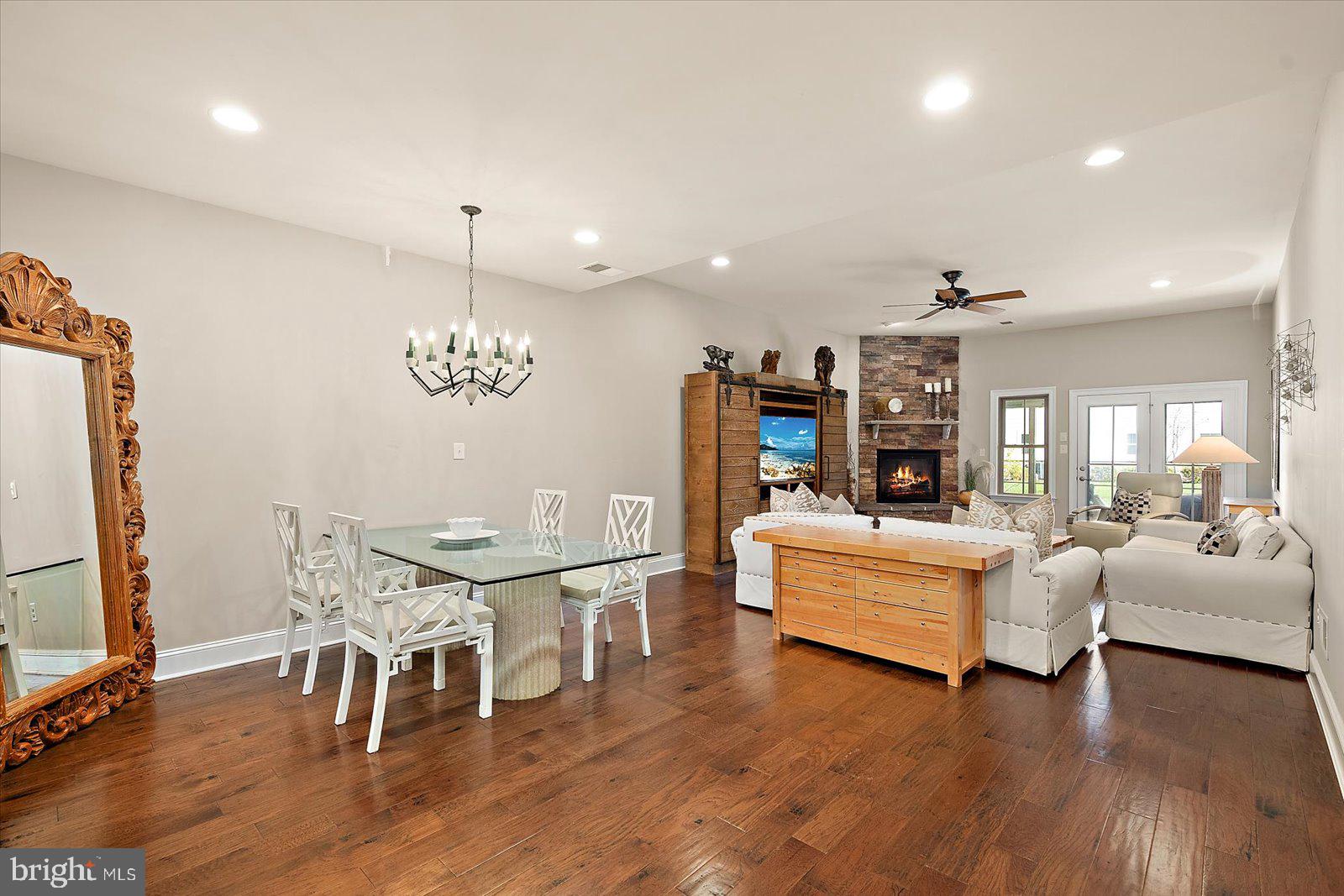 BAY FOREST CLUB - Residential