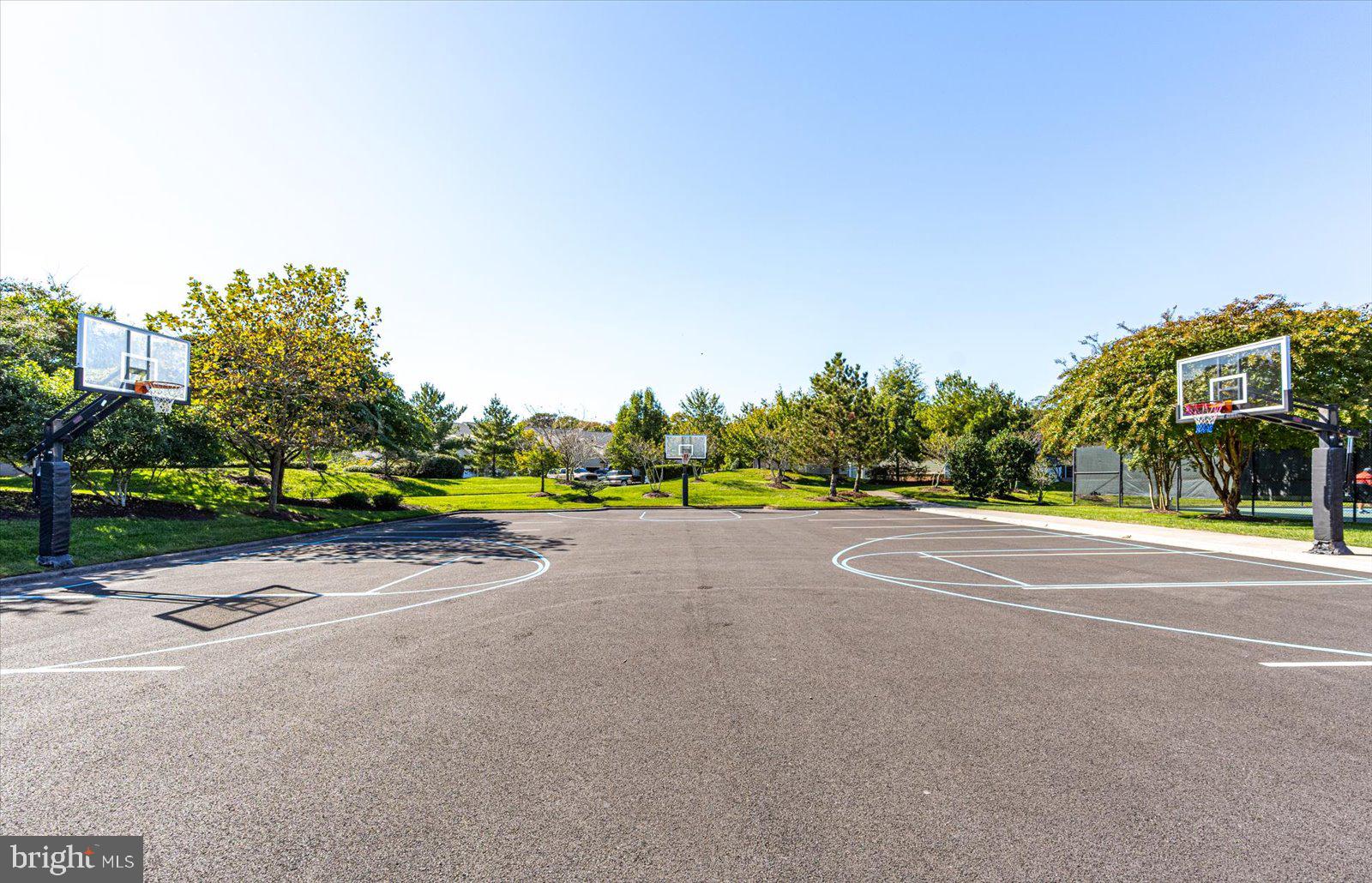 BAY FOREST CLUB - Residential