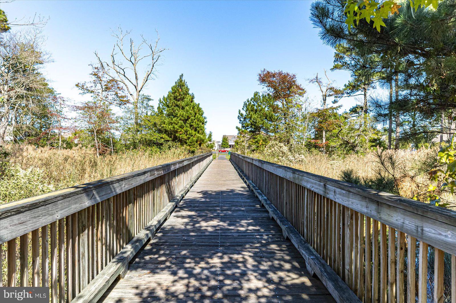 BAY FOREST CLUB - Residential