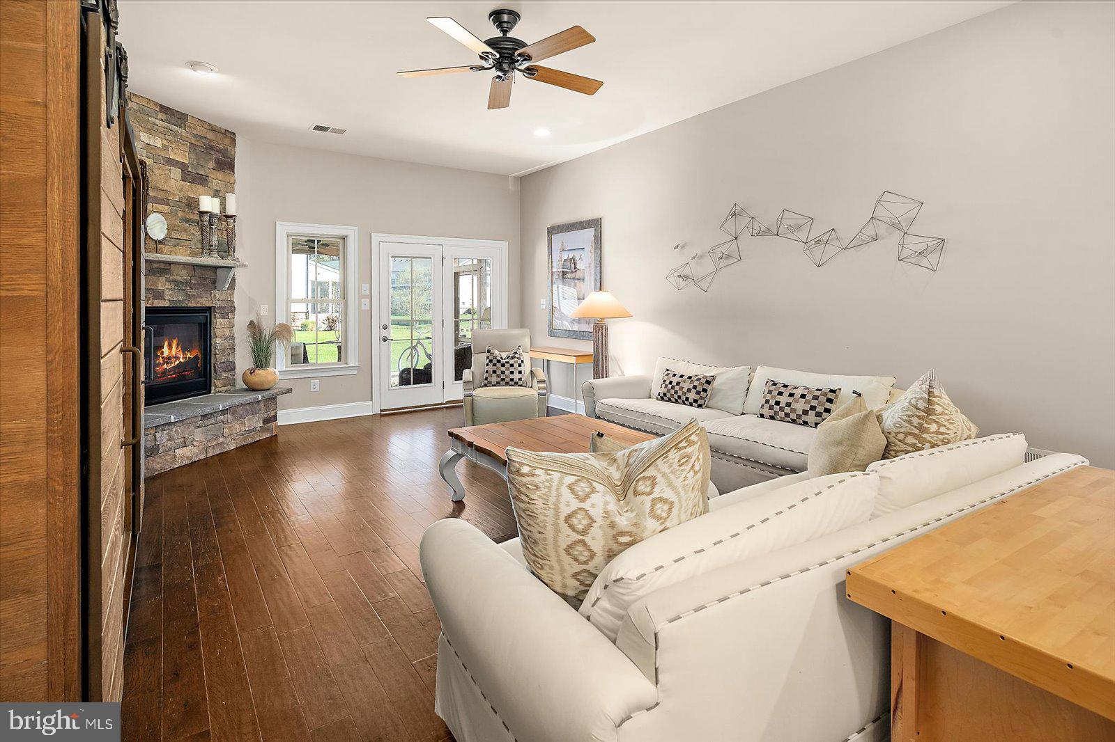 BAY FOREST CLUB - Residential