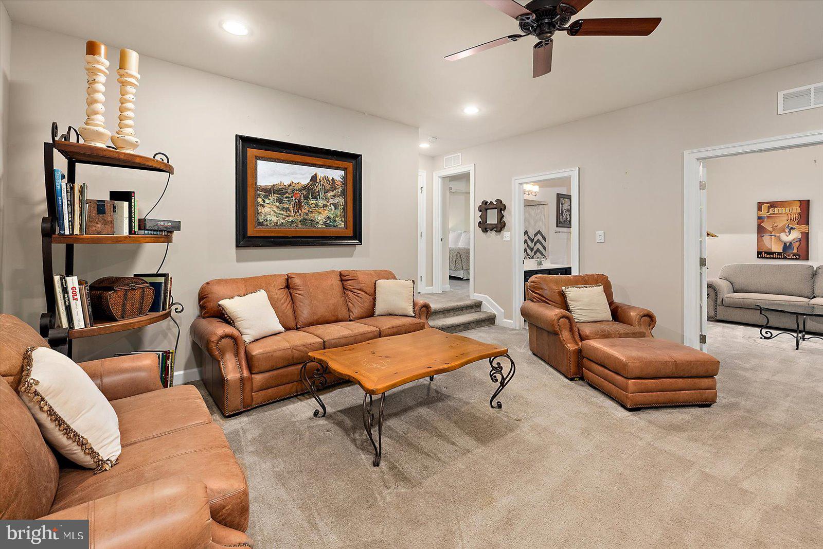 BAY FOREST CLUB - Residential