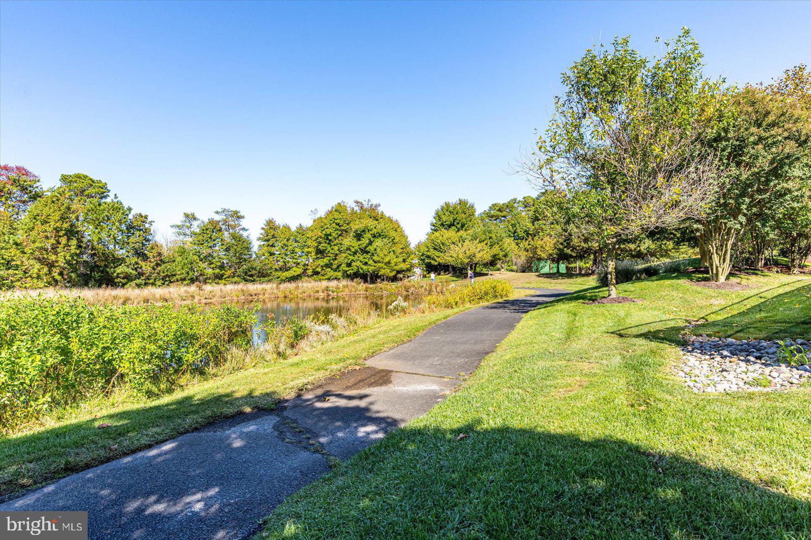 BAY FOREST CLUB - Residential