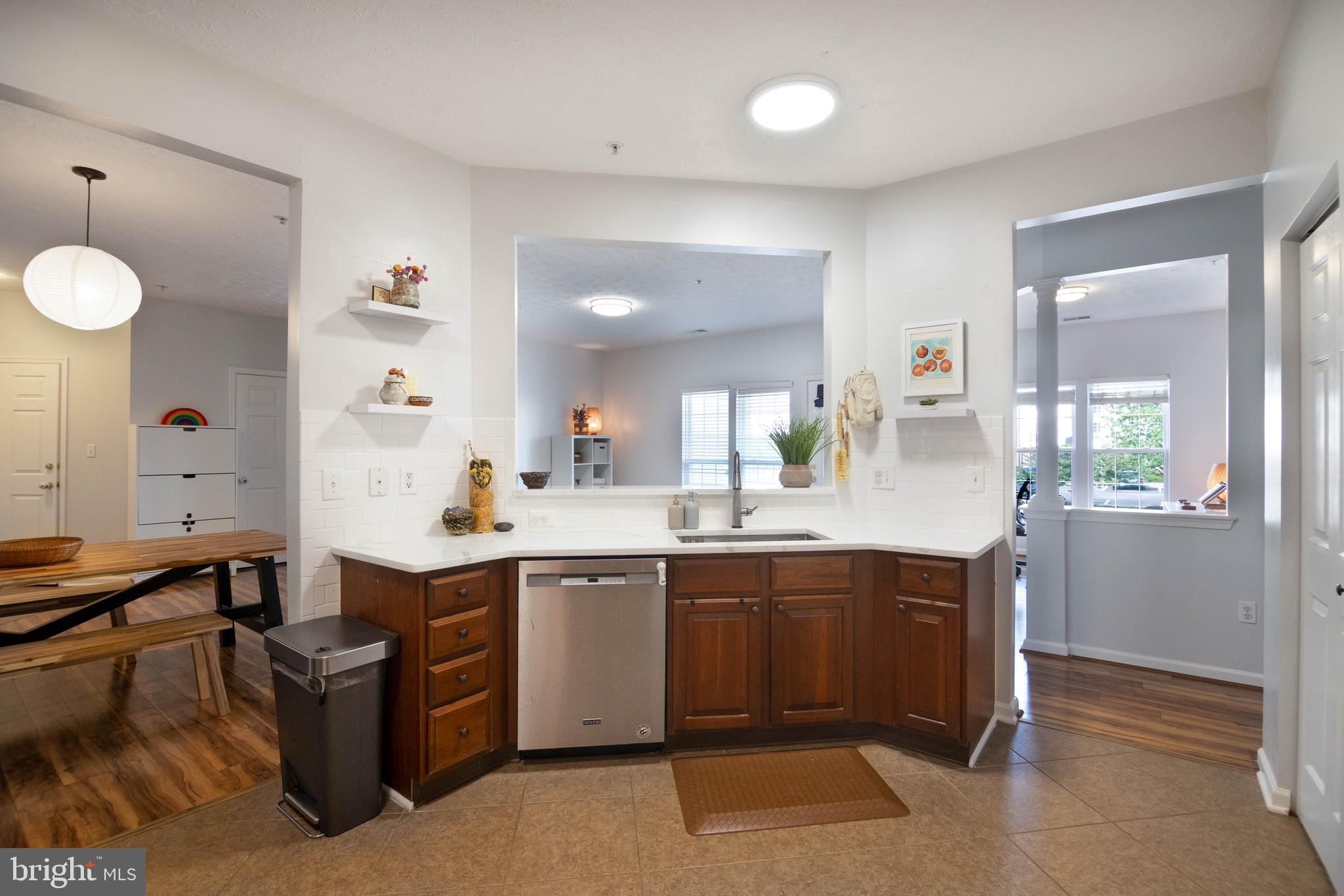 CHESTNUT TERRACE - Residential