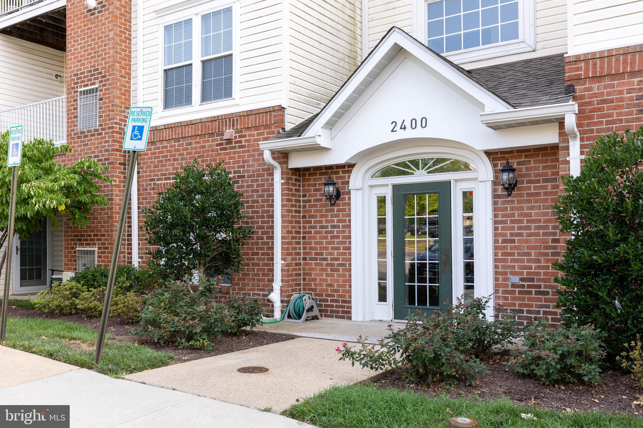 CHESTNUT TERRACE - Residential