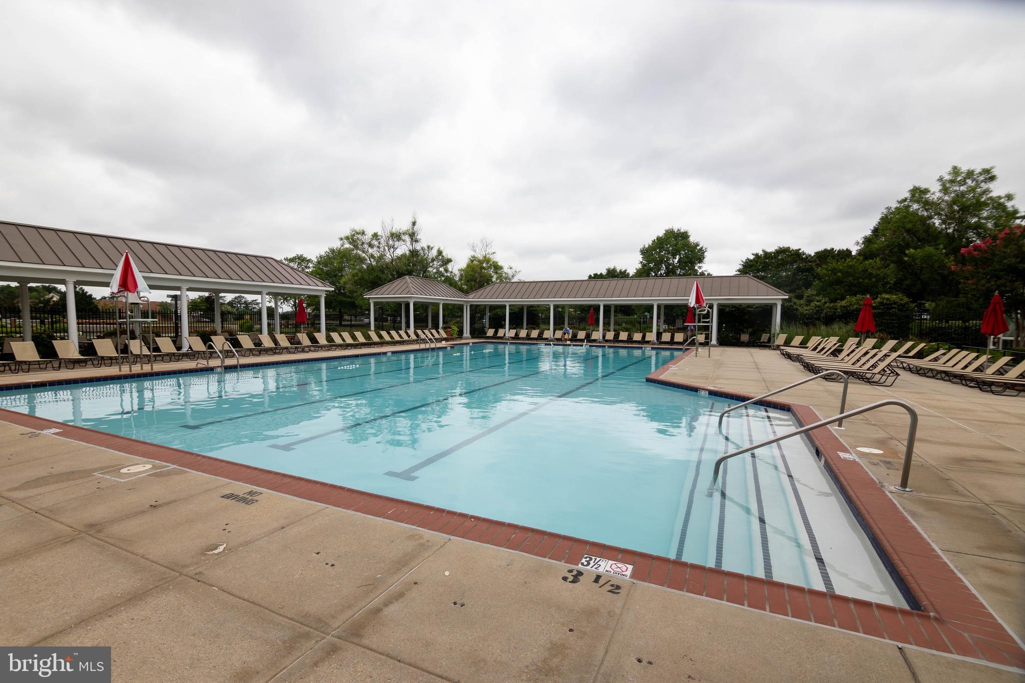 CHESTNUT TERRACE - Residential