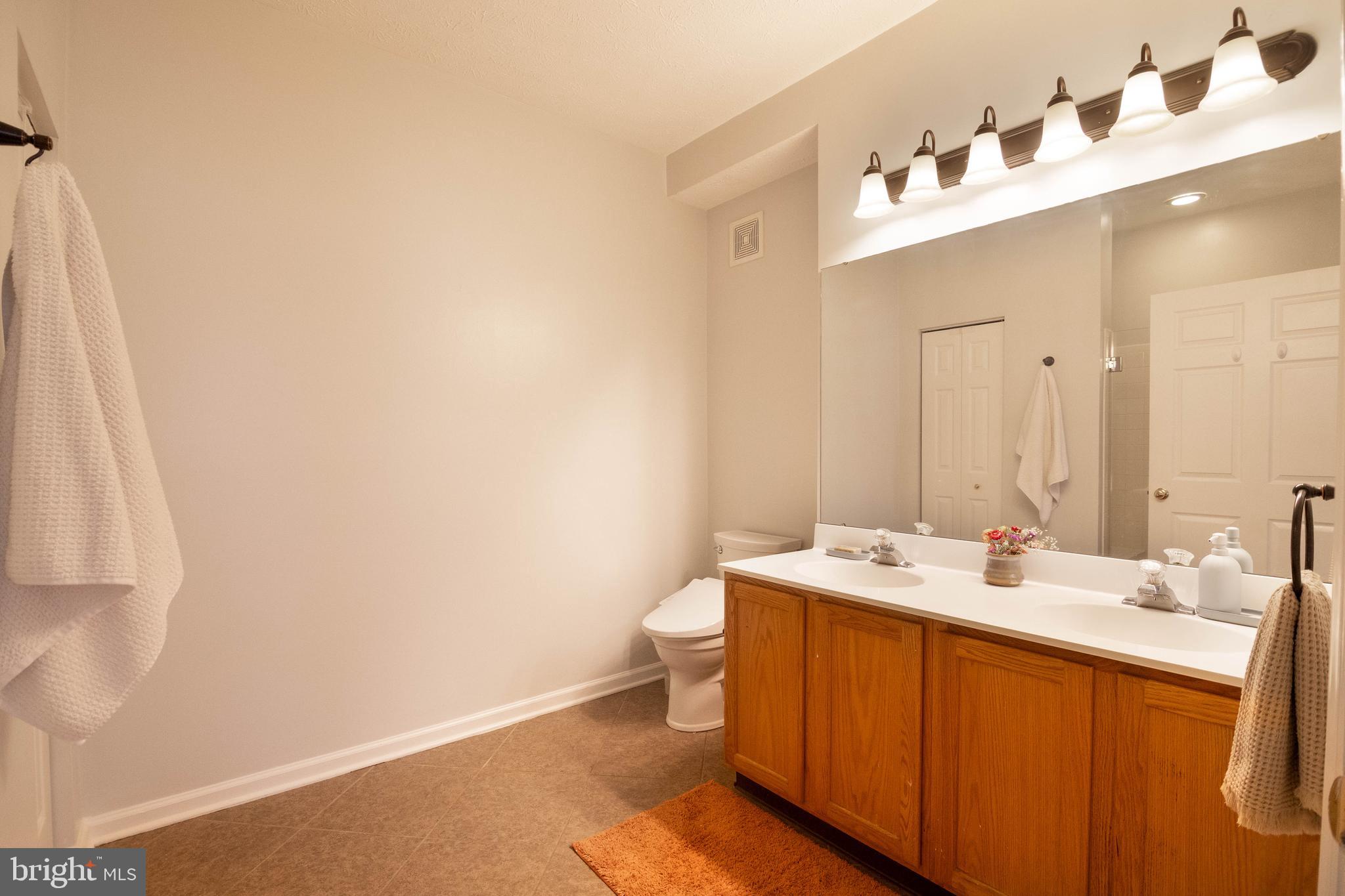 CHESTNUT TERRACE - Residential
