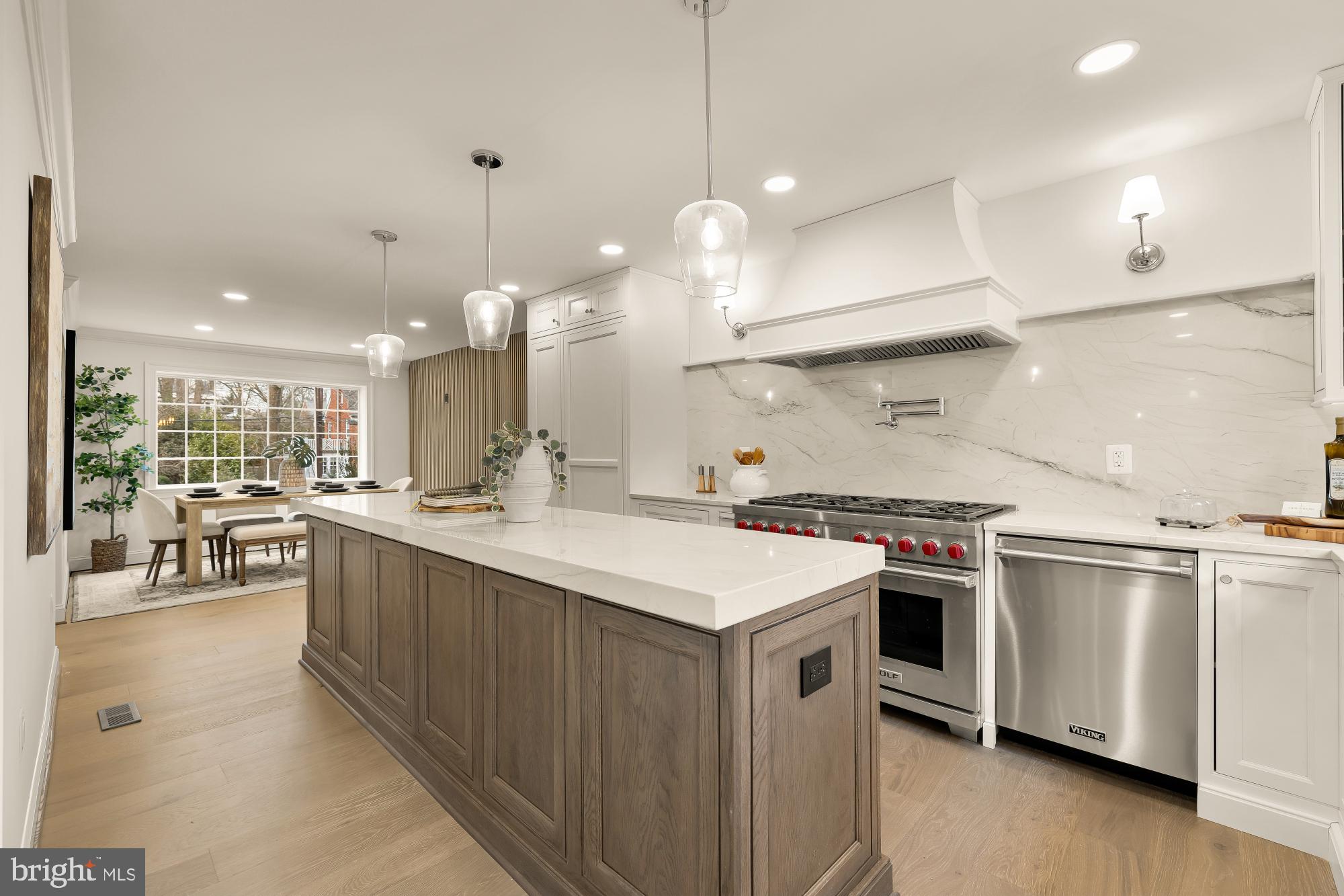 SPRING VALLEY - Residential
