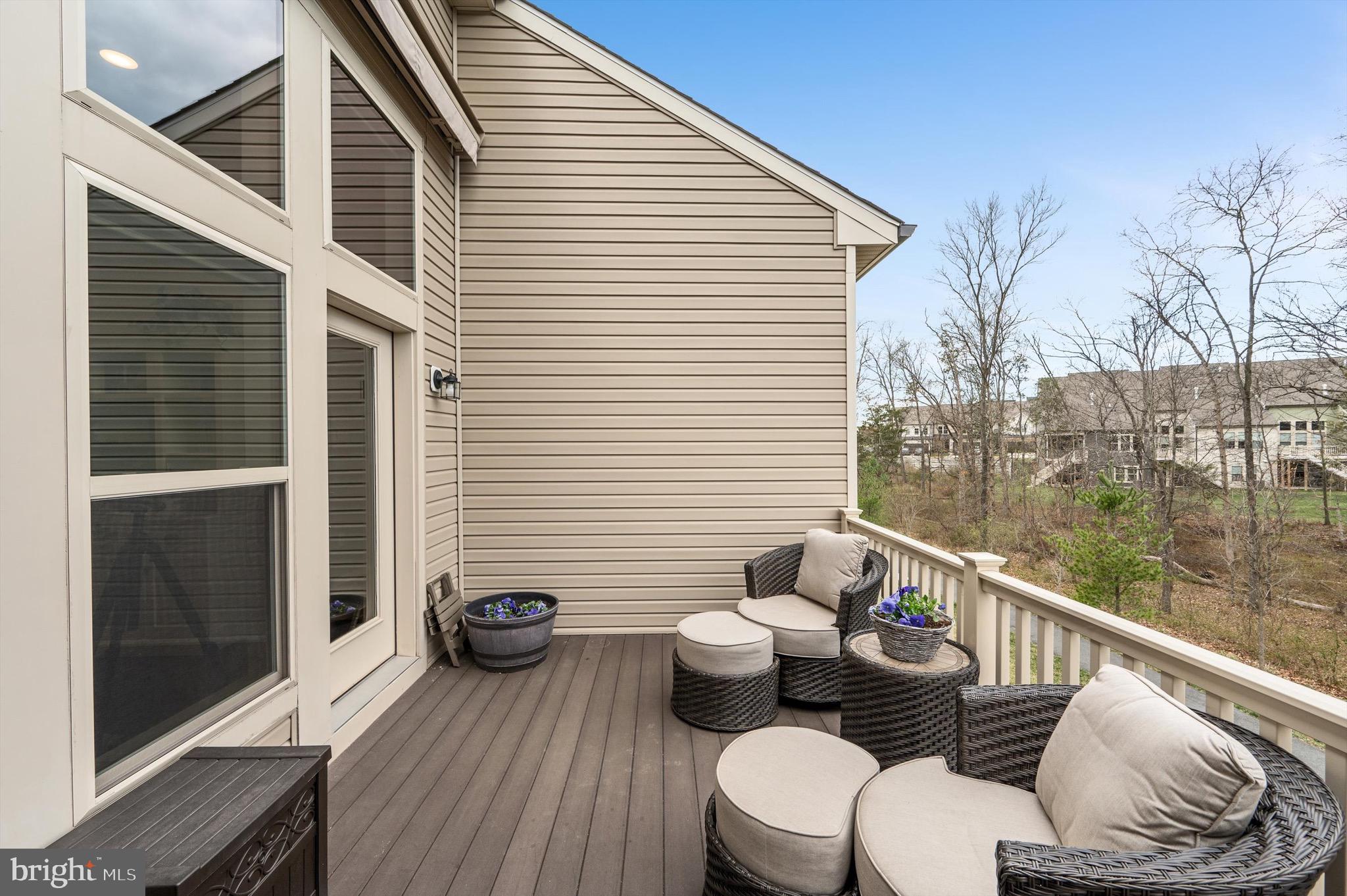 LEXINGTON 7 - Residential