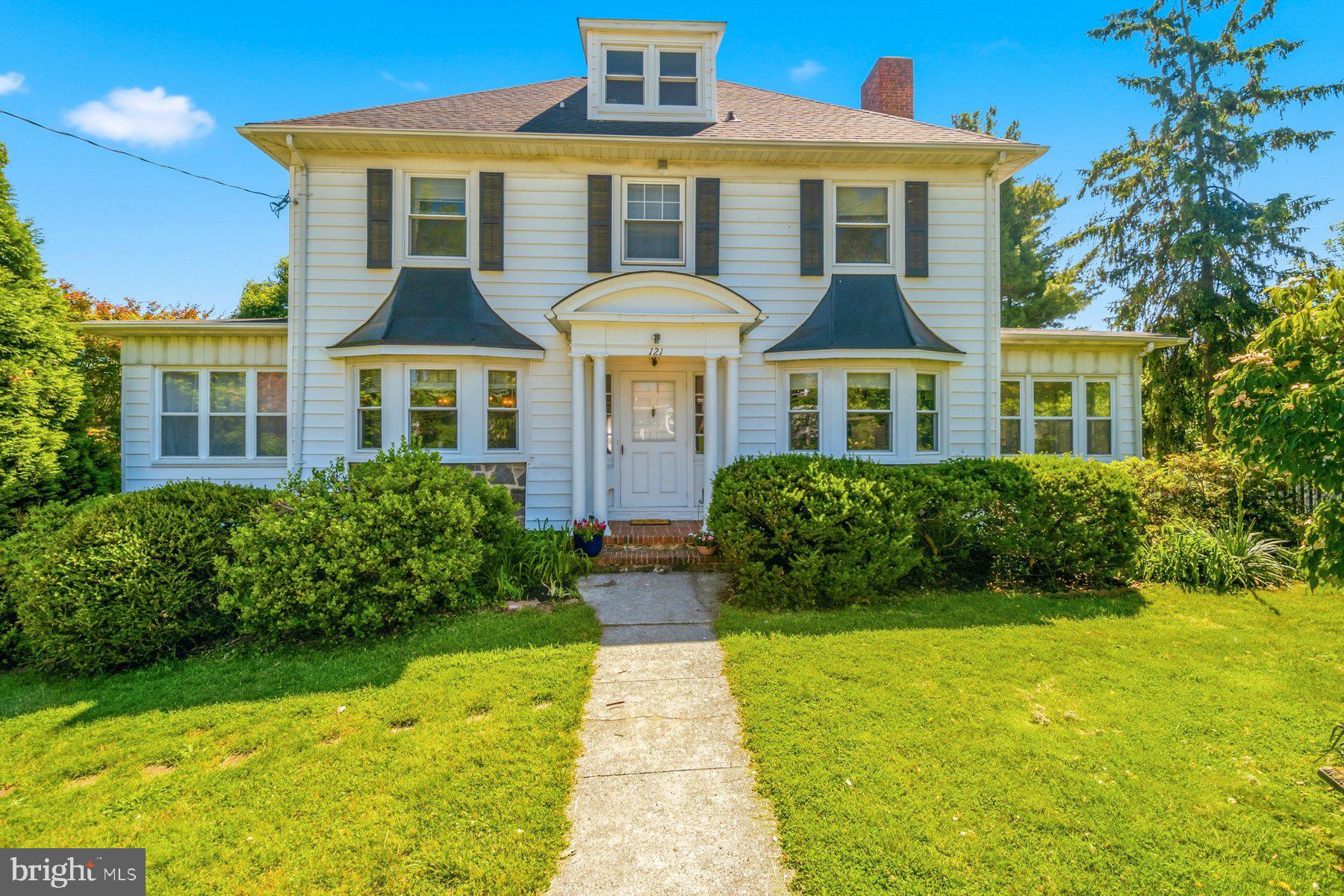 EDEN TERRACE - Residential
