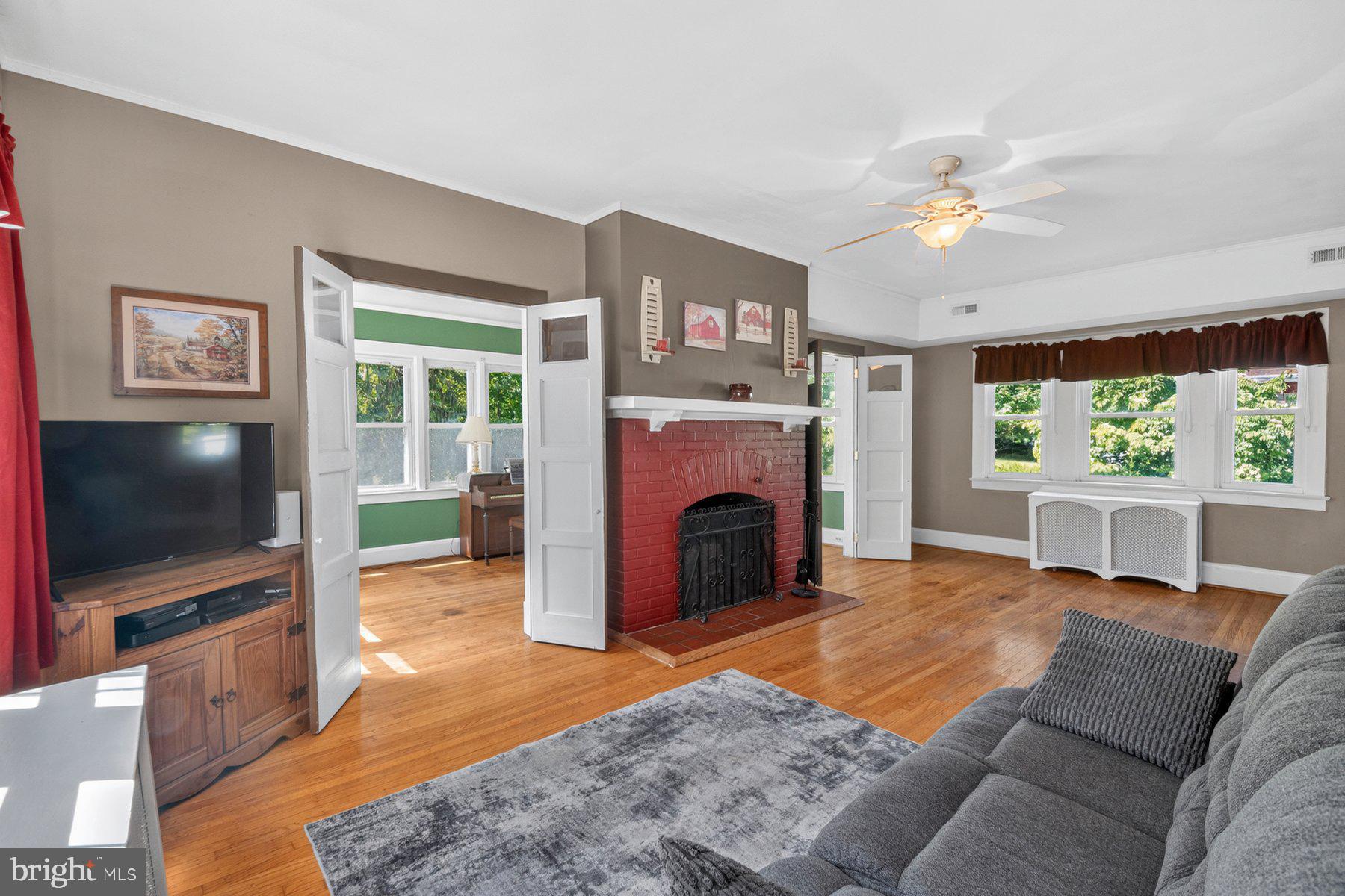 EDEN TERRACE - Residential