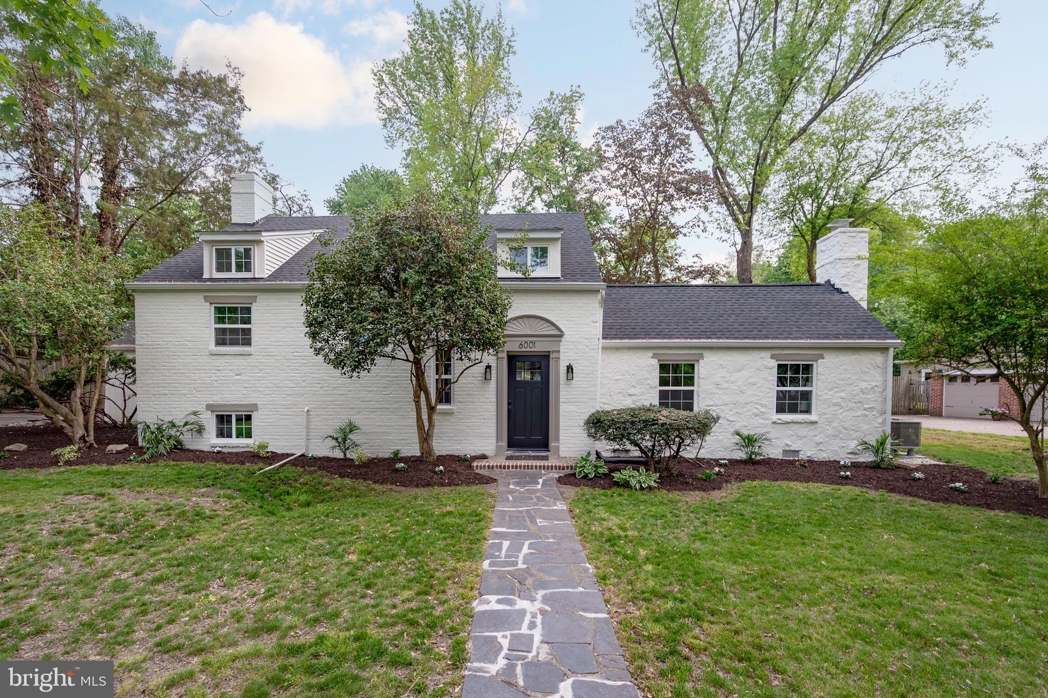 WILTON WOODS - Residential