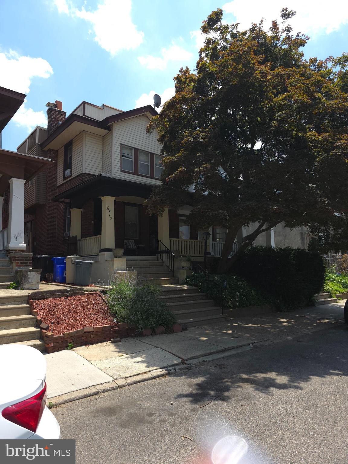 WEST OAK LANE - Residential Income