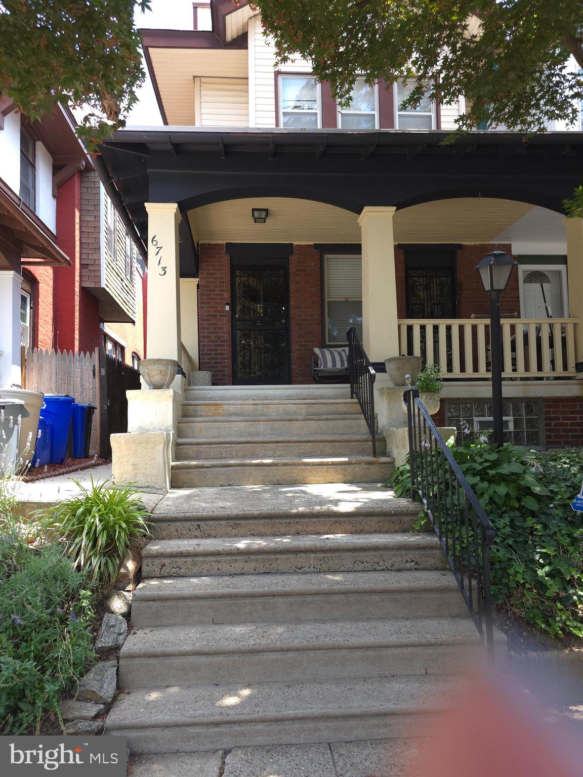 WEST OAK LANE - Residential Income