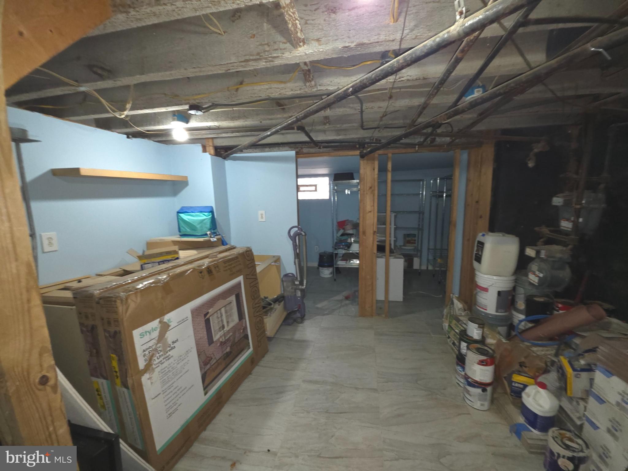 WEST OAK LANE - Residential Income