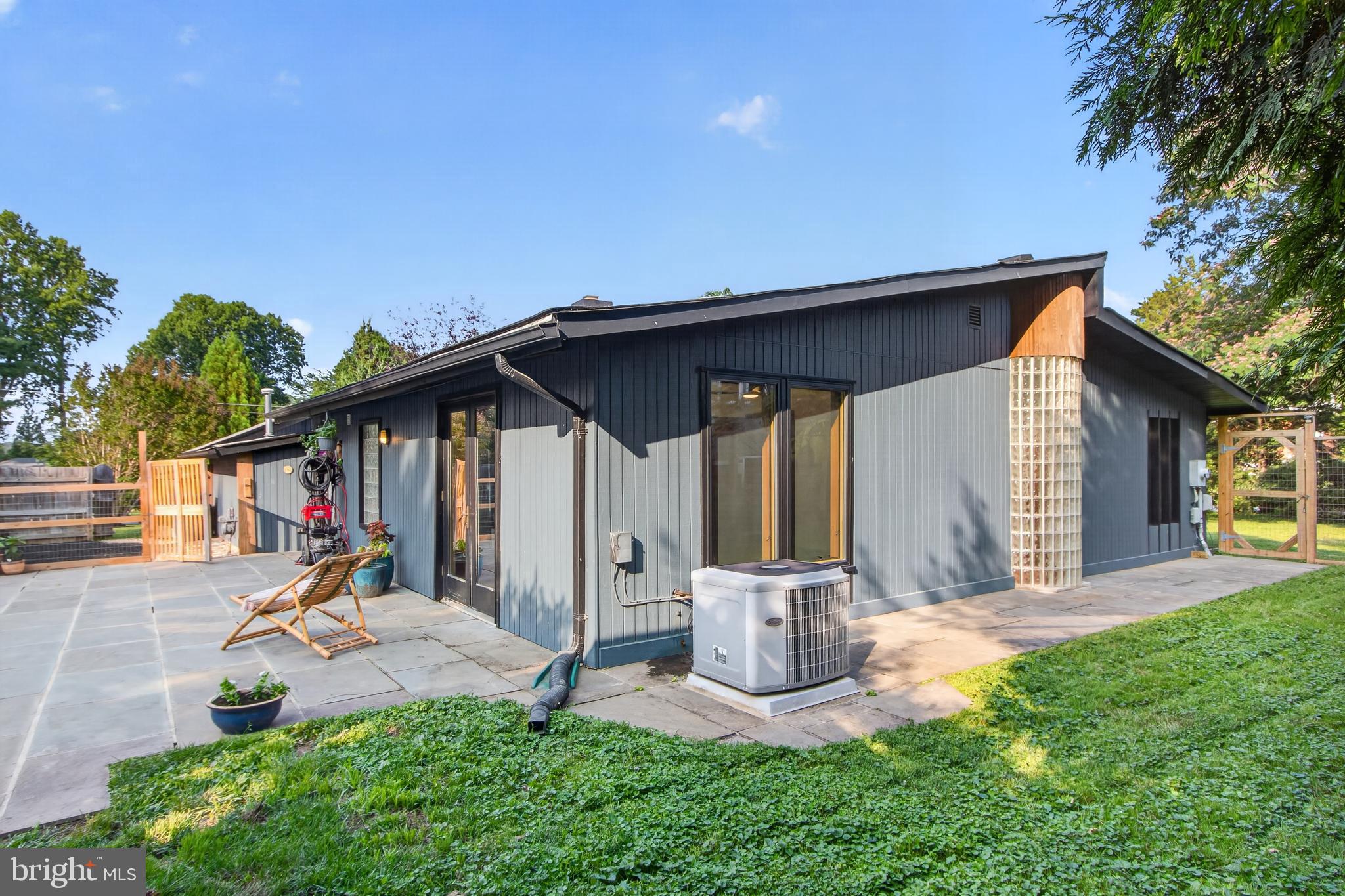 HOLMES RUN ACRES - Residential