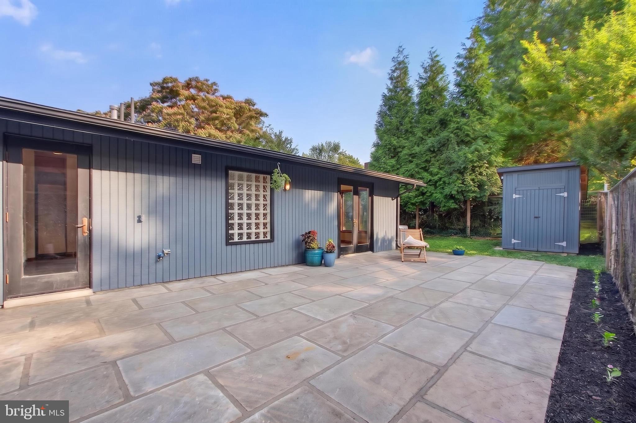 HOLMES RUN ACRES - Residential