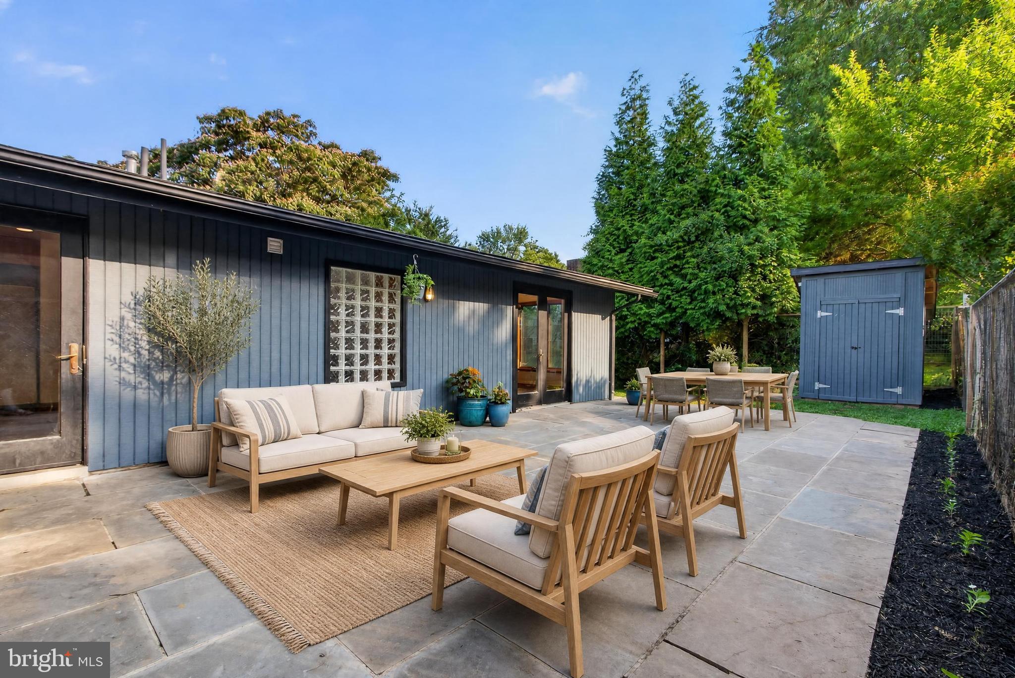 HOLMES RUN ACRES - Residential