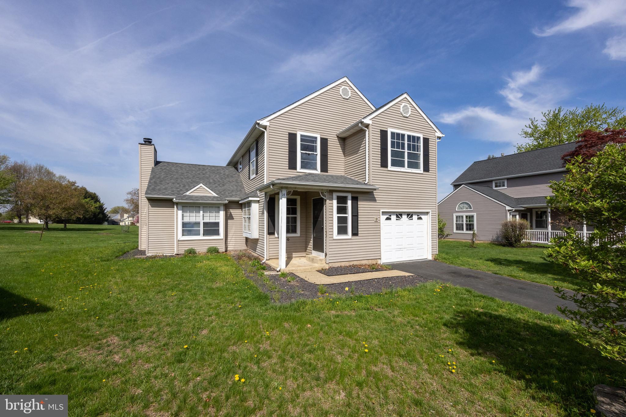 COUNTRY BEND - Residential
