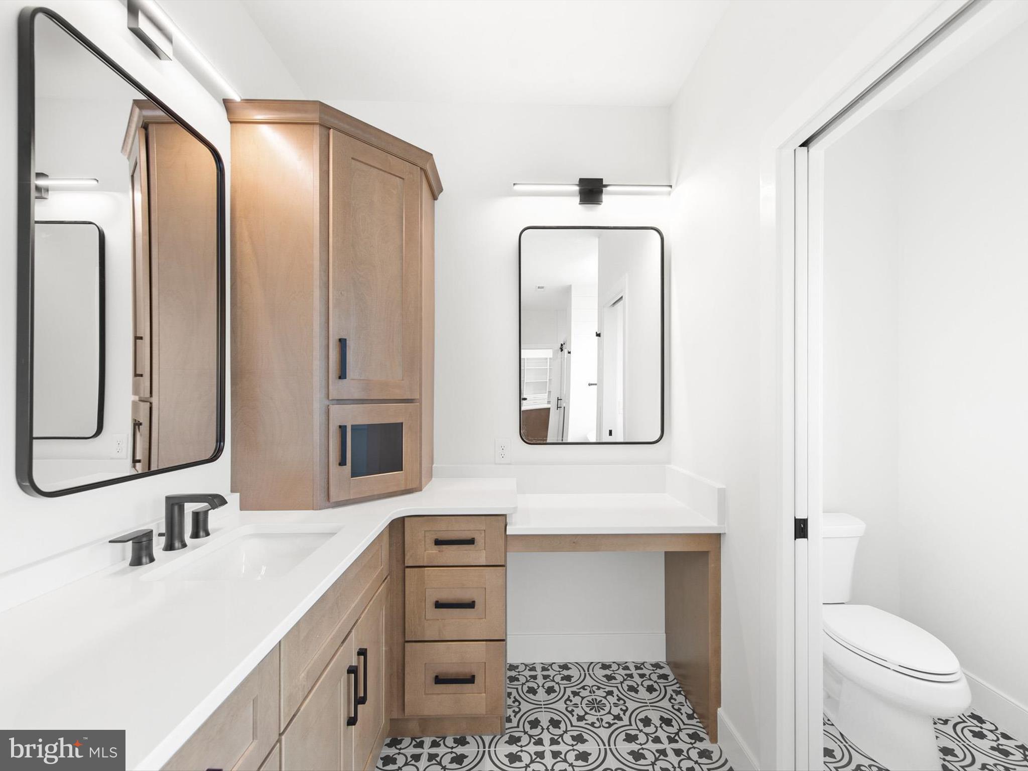 KINGSTON RIDGE - Residential