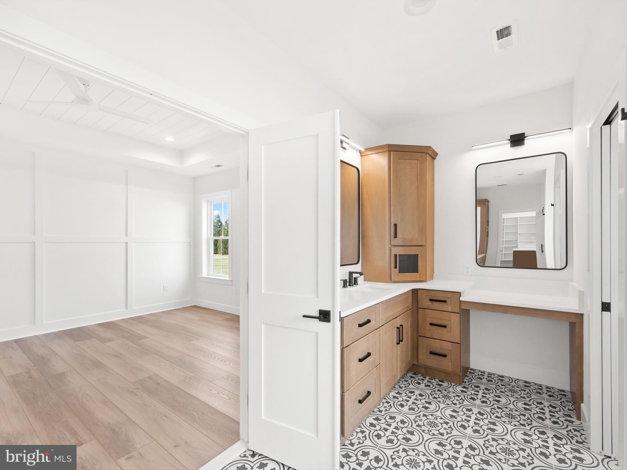 KINGSTON RIDGE - Residential