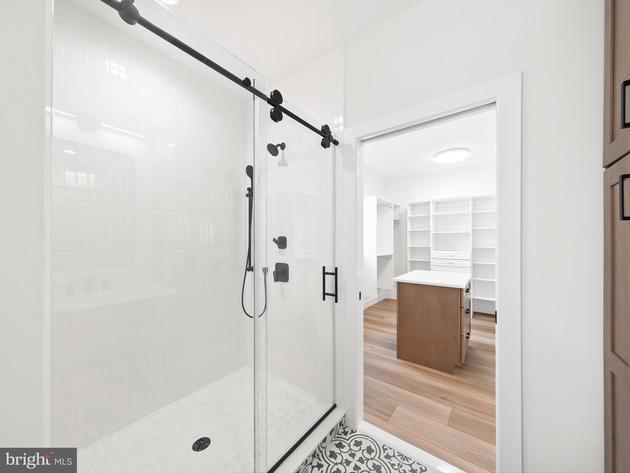KINGSTON RIDGE - Residential