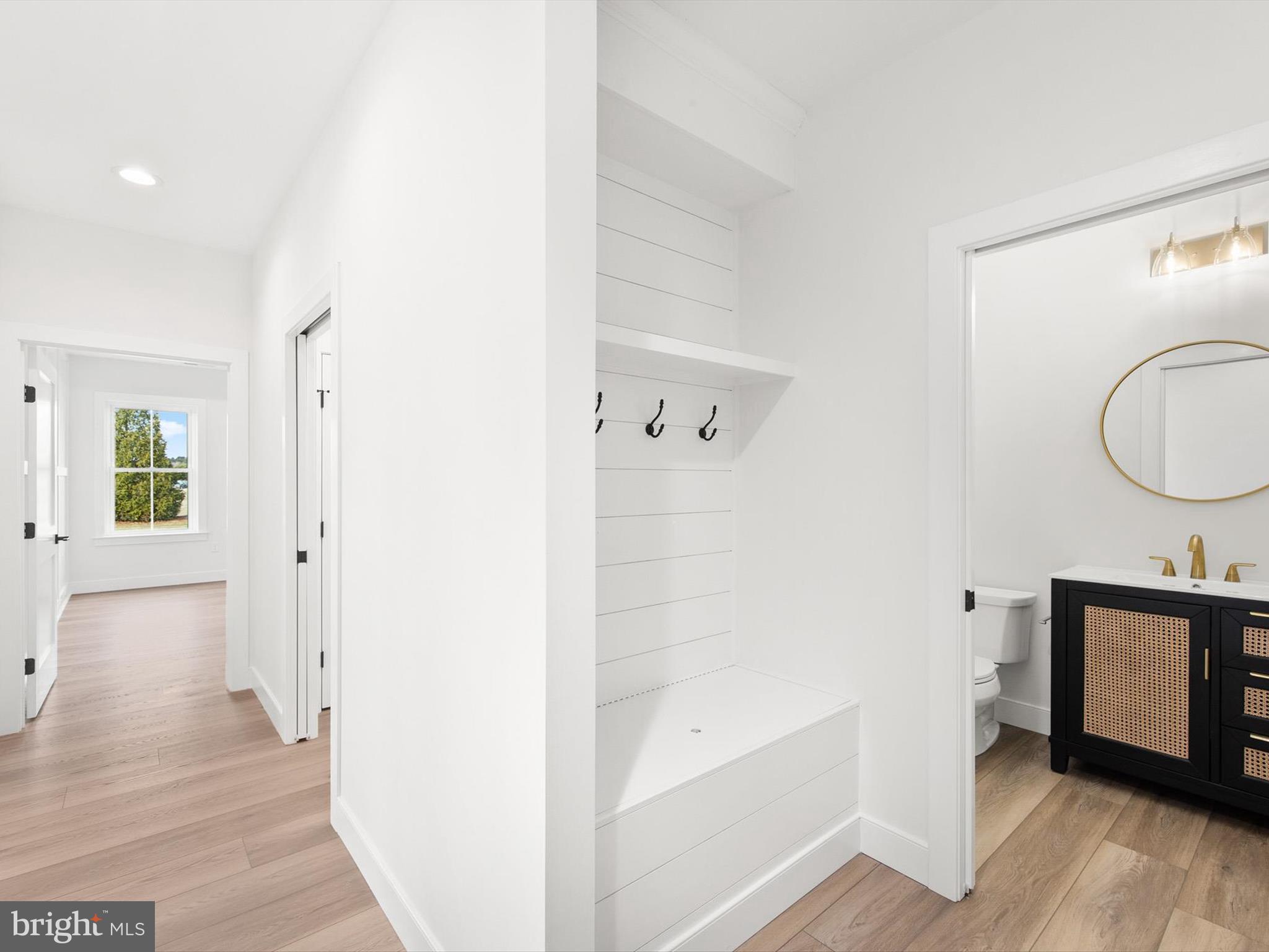 KINGSTON RIDGE - Residential