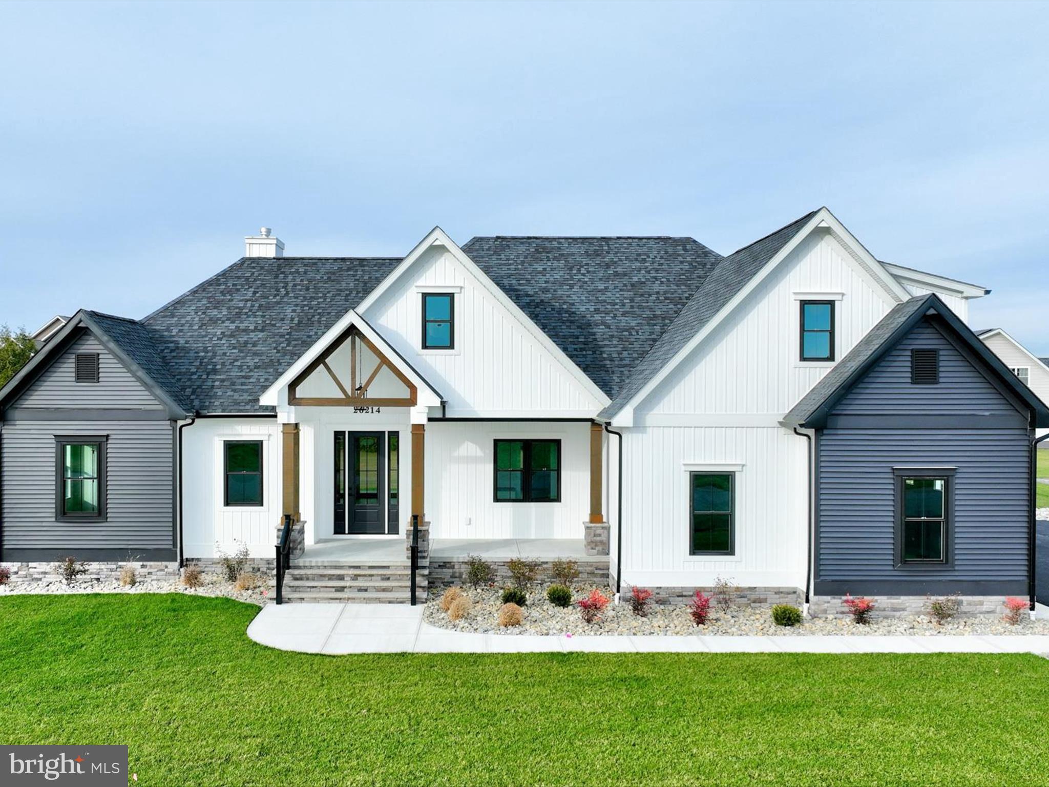 KINGSTON RIDGE - Residential