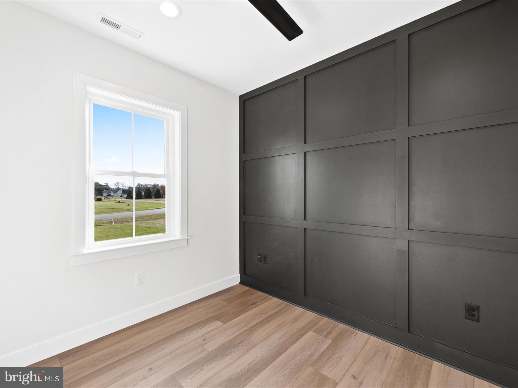 KINGSTON RIDGE - Residential