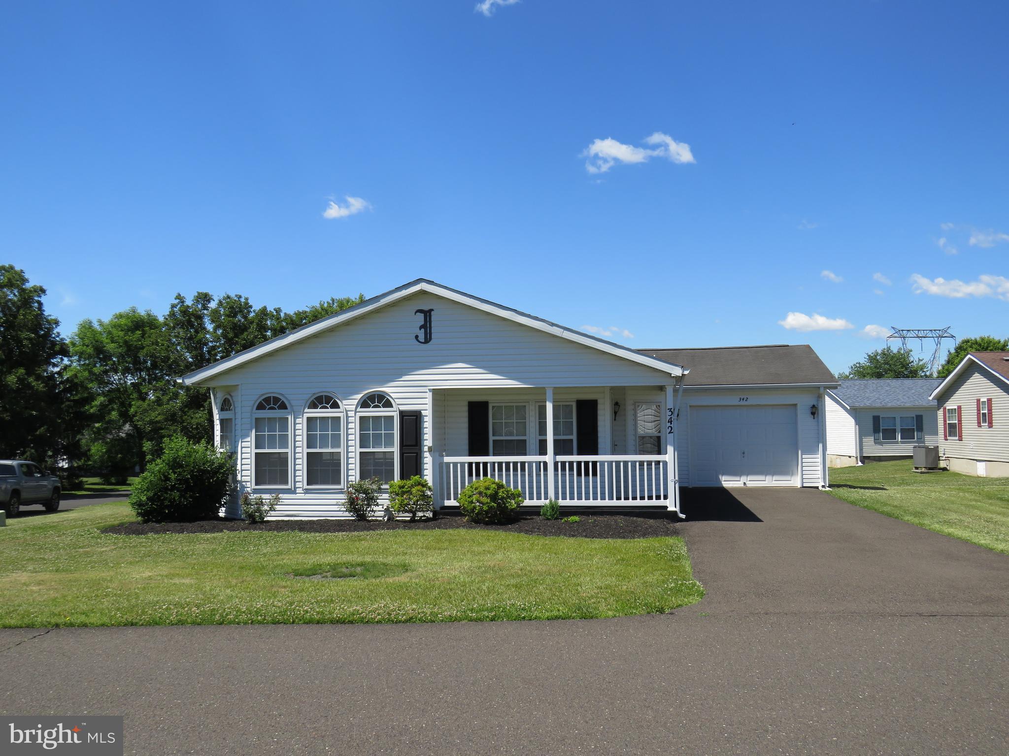 BUCKINGHAM SPRINGS - Residential