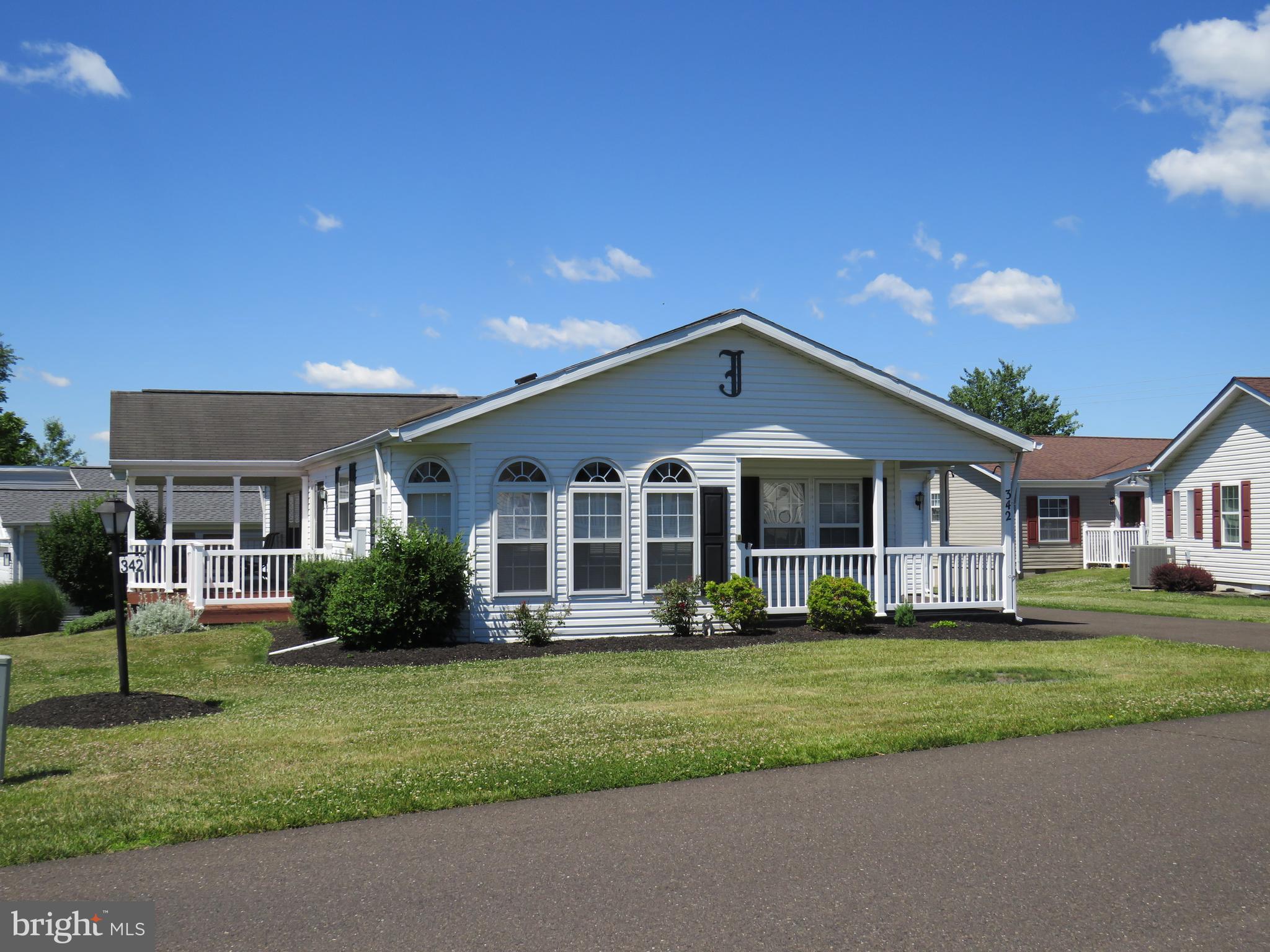 BUCKINGHAM SPRINGS - Residential