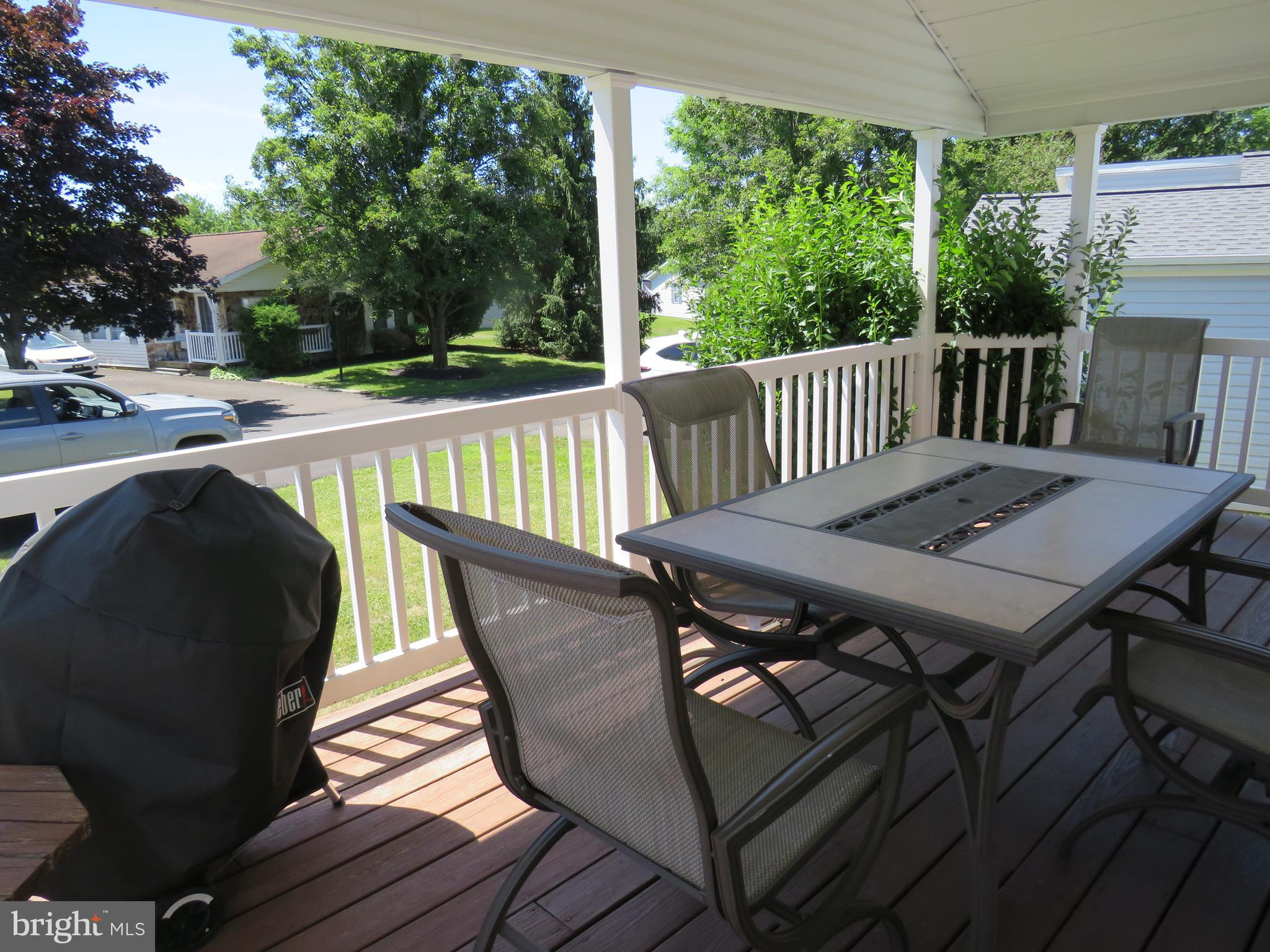 BUCKINGHAM SPRINGS - Residential